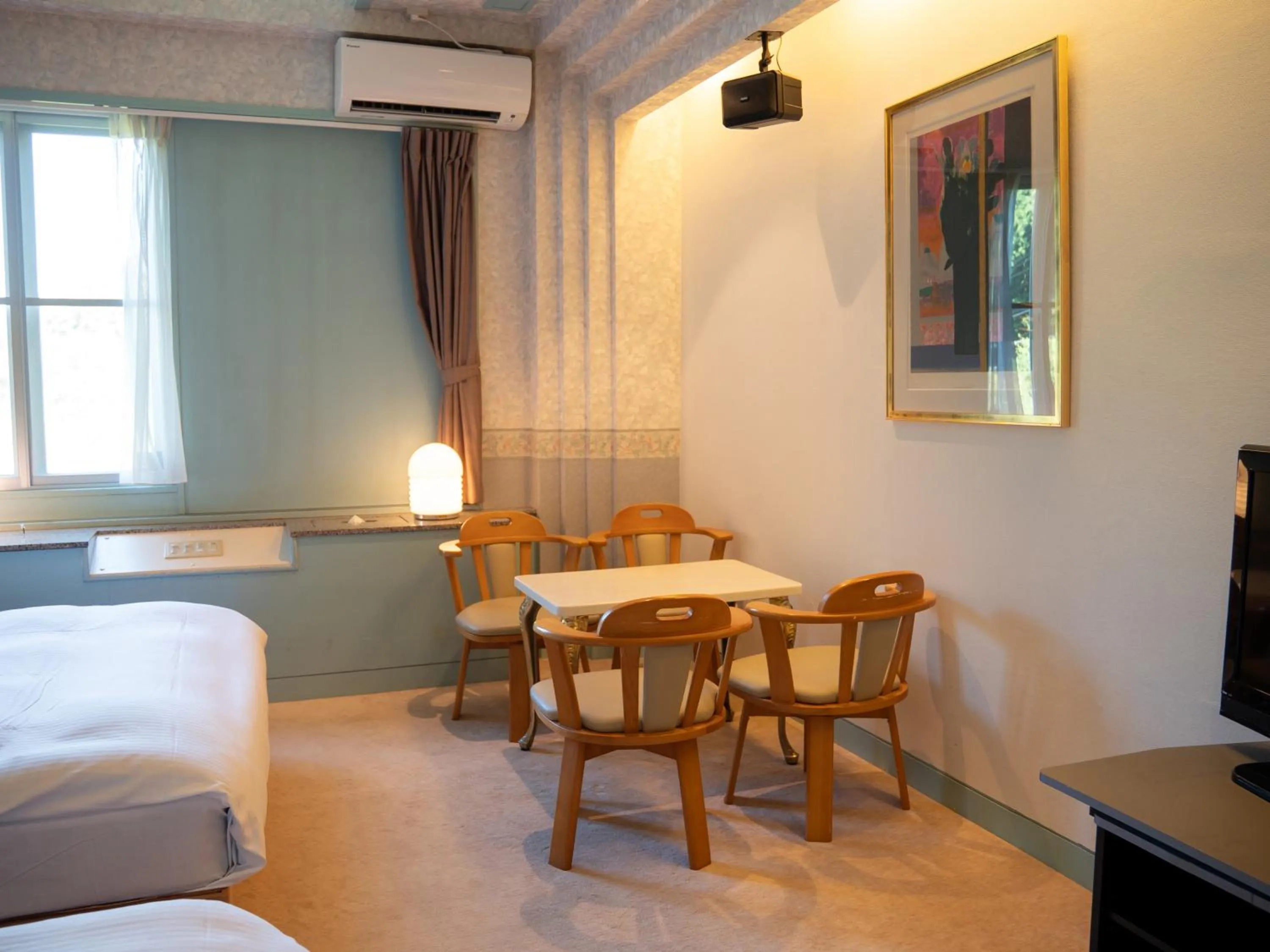 Photo of the whole room, Bed in Farm Garden Hotel