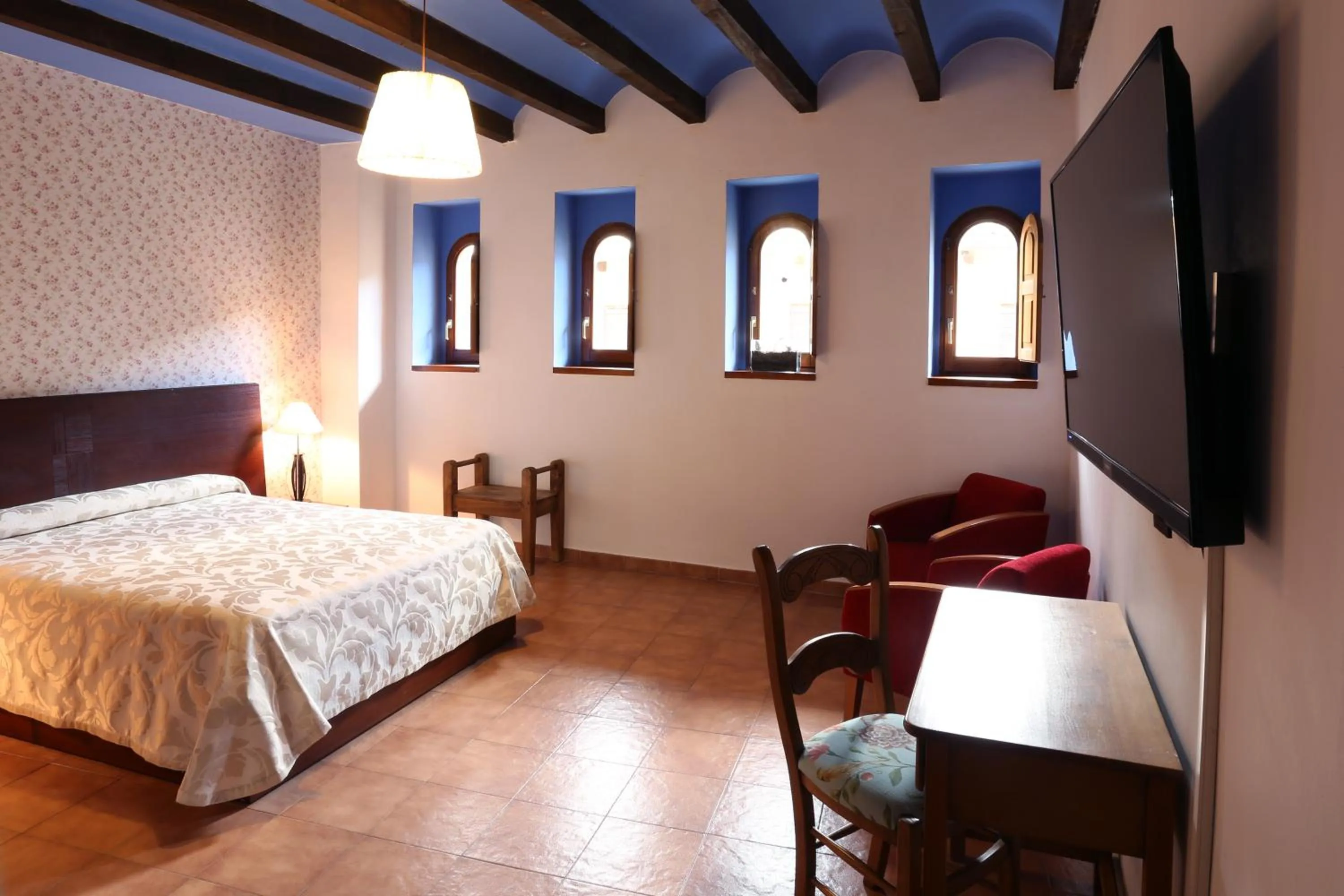 Bedroom, Bed in Hospedería Sádaba