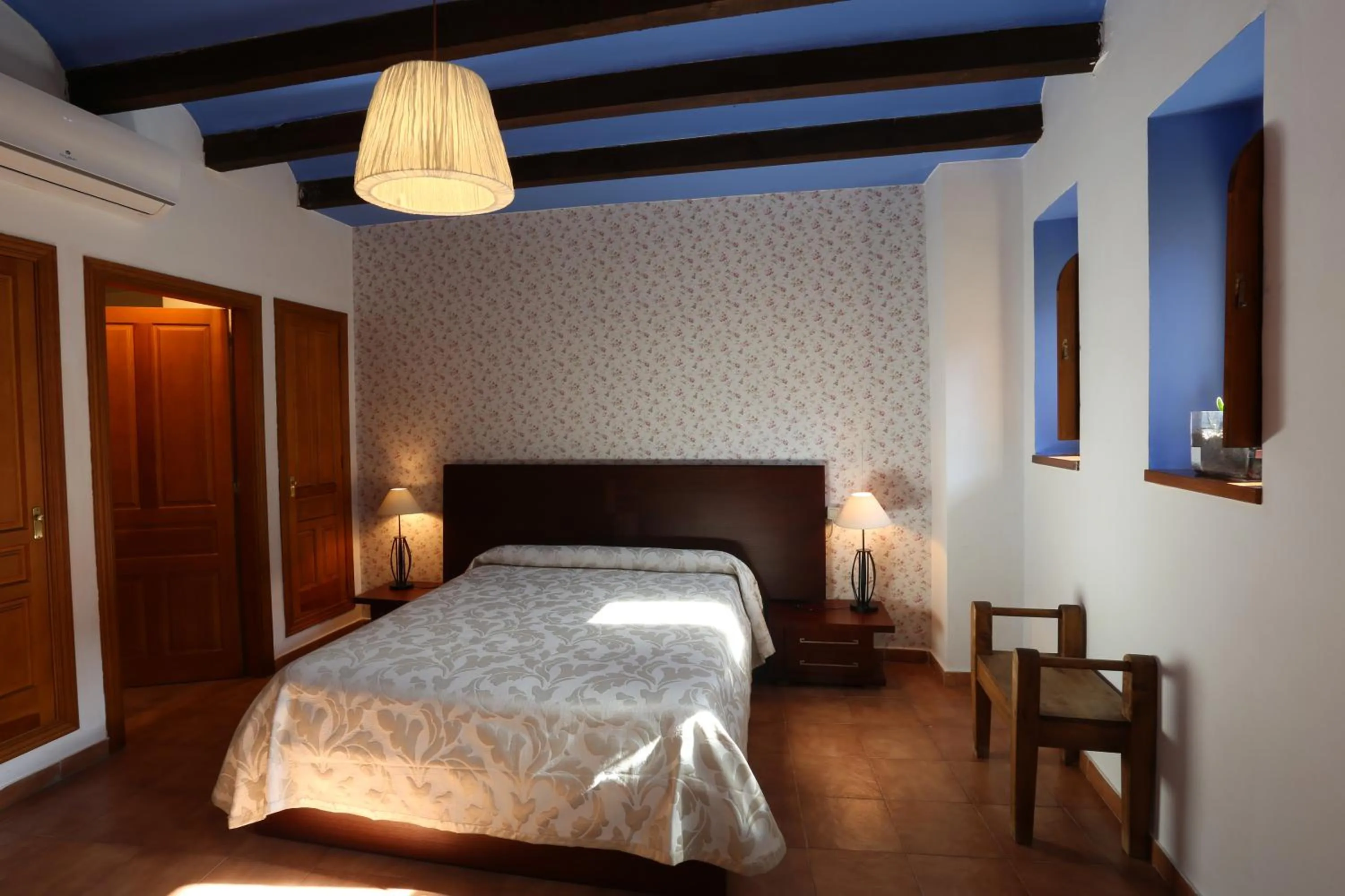 Bedroom, Bed in Hospedería Sádaba