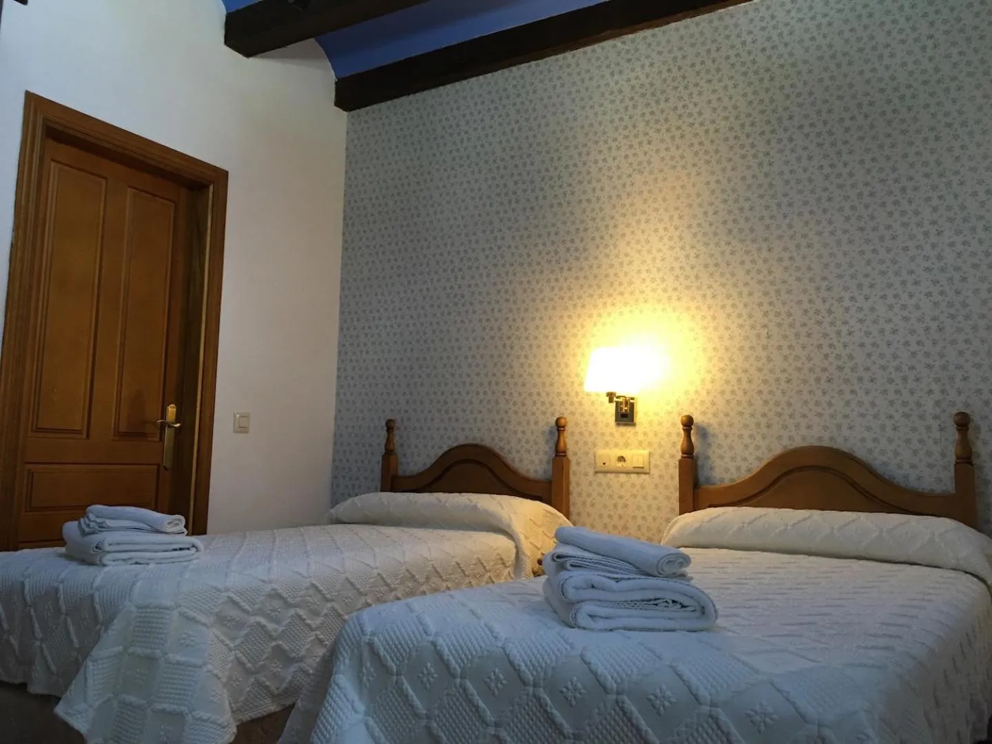 Bedroom, Bed in Hospedería Sádaba