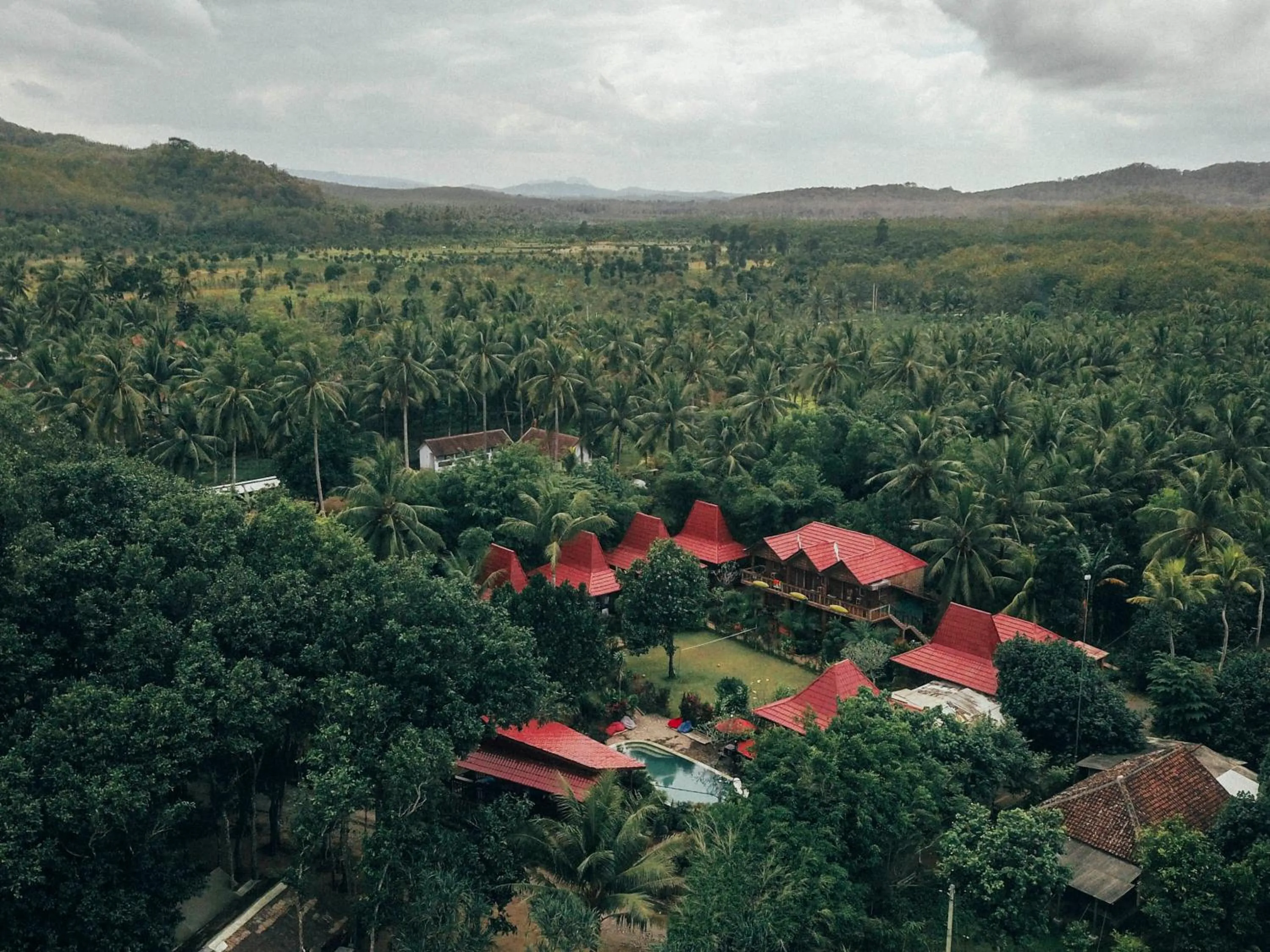 Bird's eye view in Mojosurf Camp Red Island