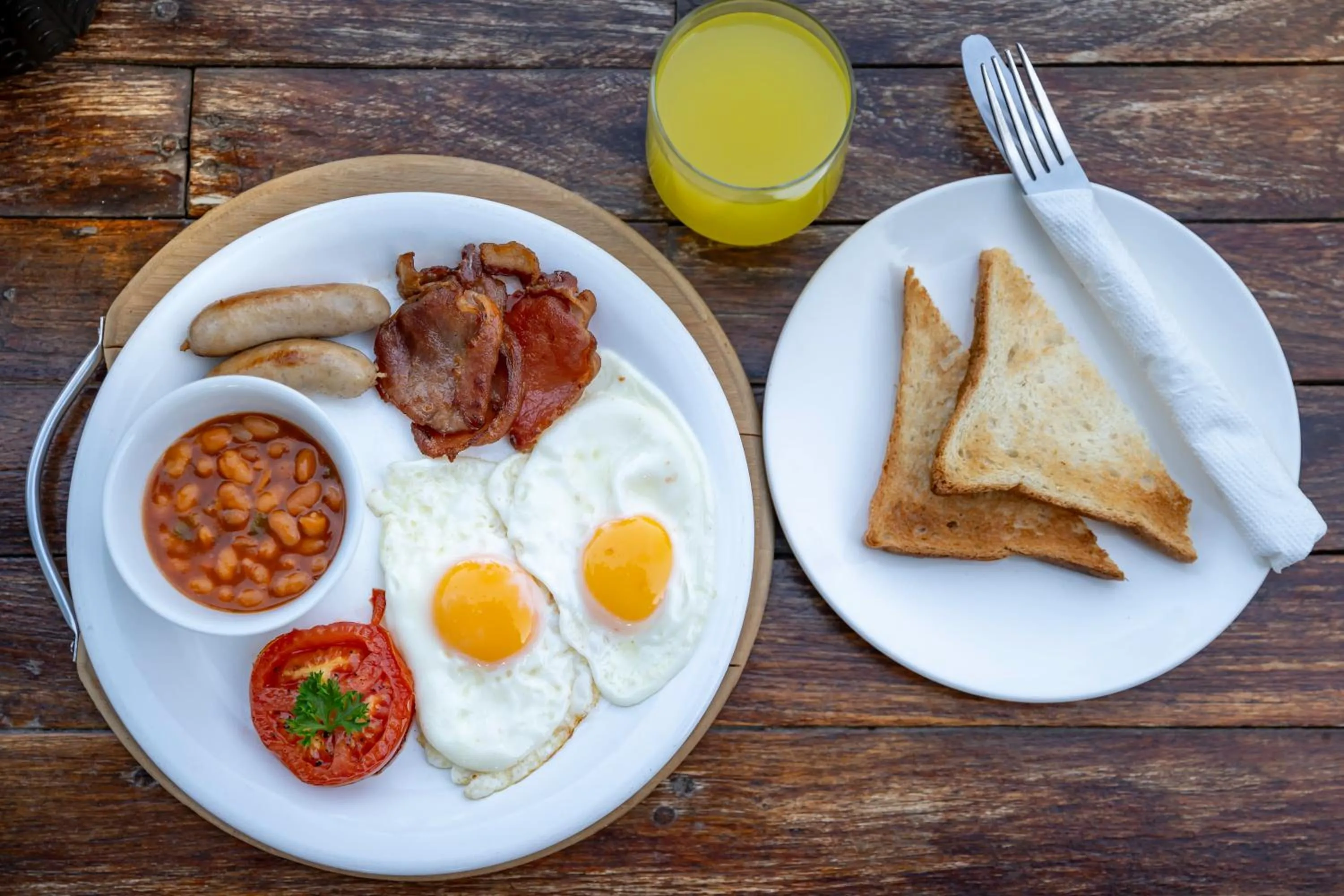 Breakfast in Ngoma Zanga Lodge
