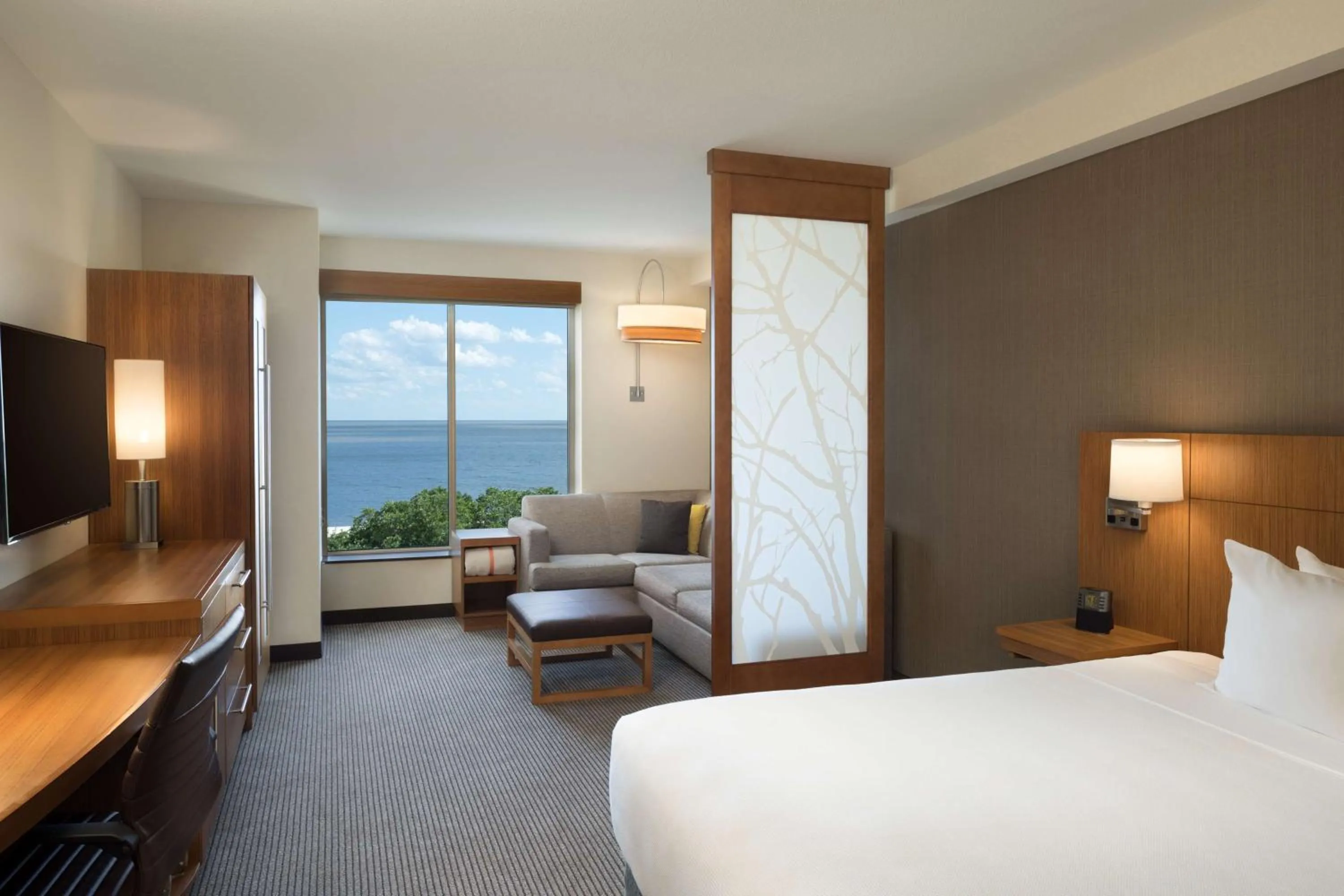 Bedroom, Bed in Hyatt Place Biloxi