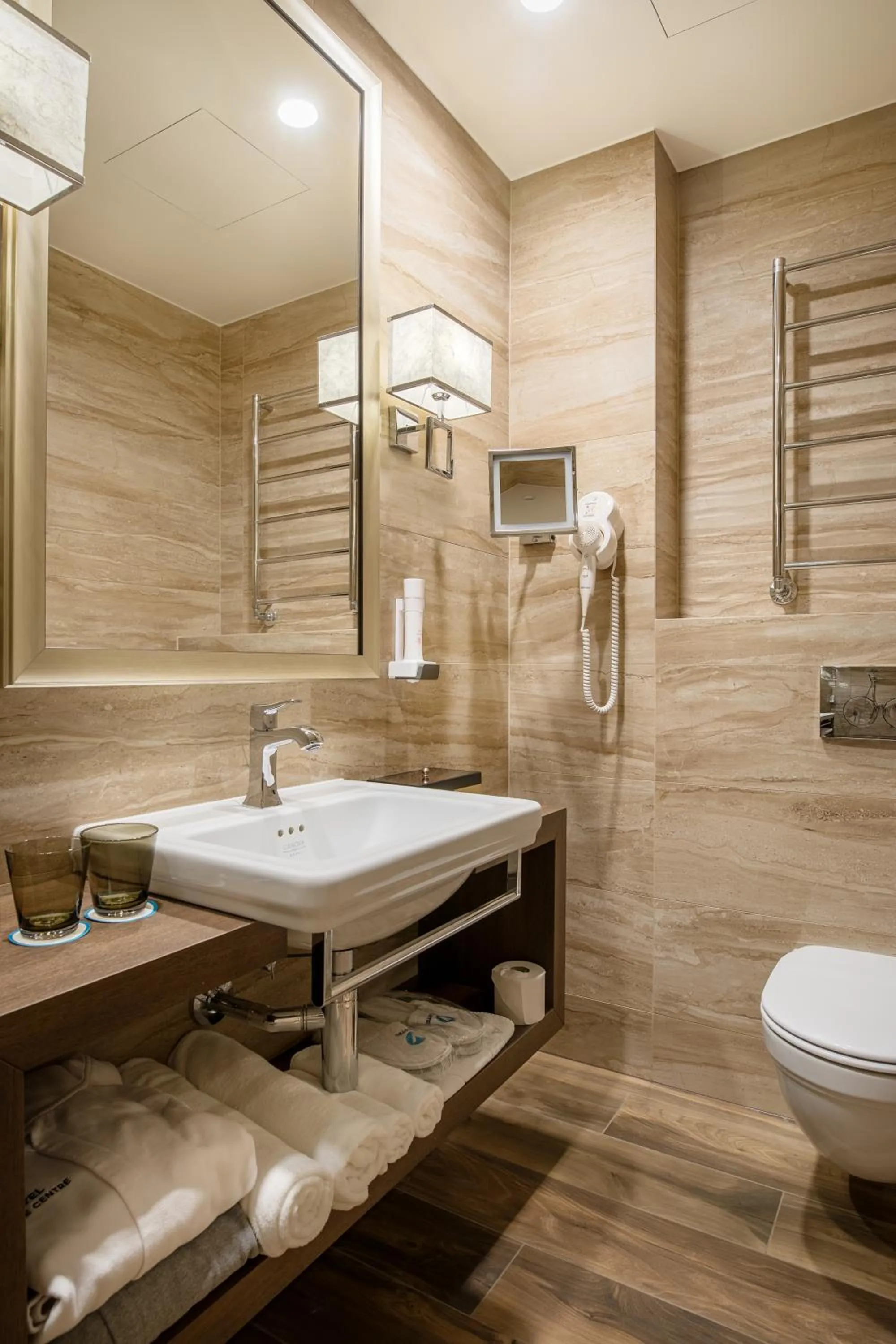 Shower in V Spa & Conference Hotel