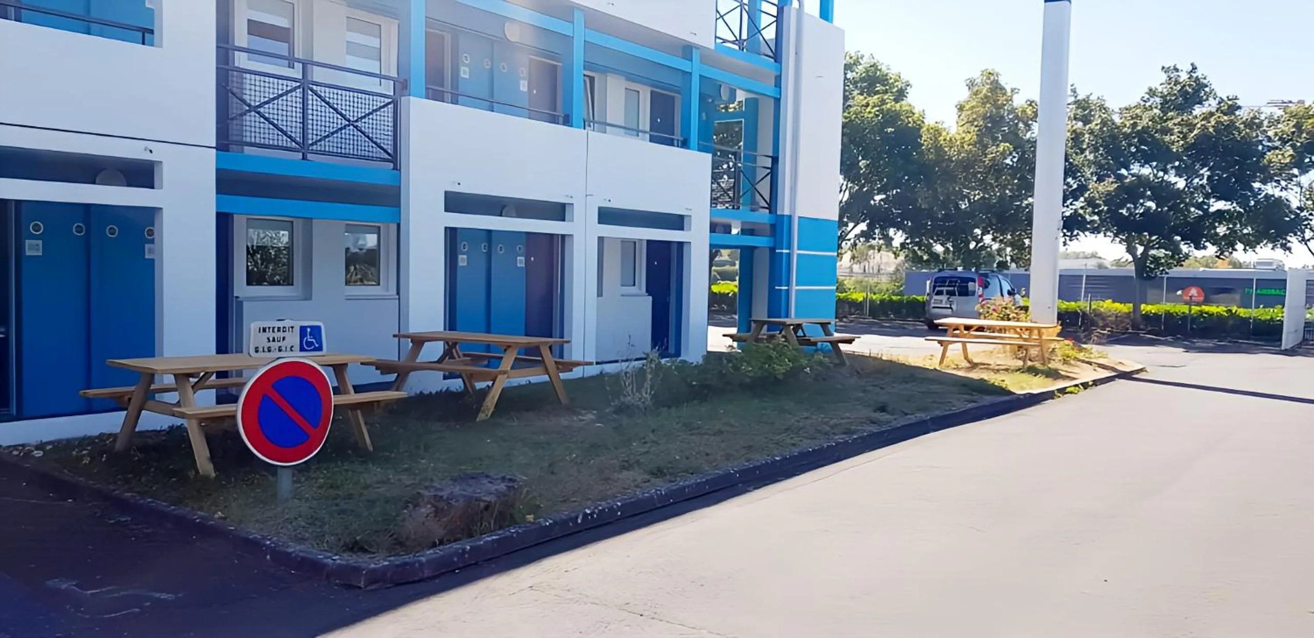 Property building in Kyriad Direct Poitiers - Gare du Futuroscope