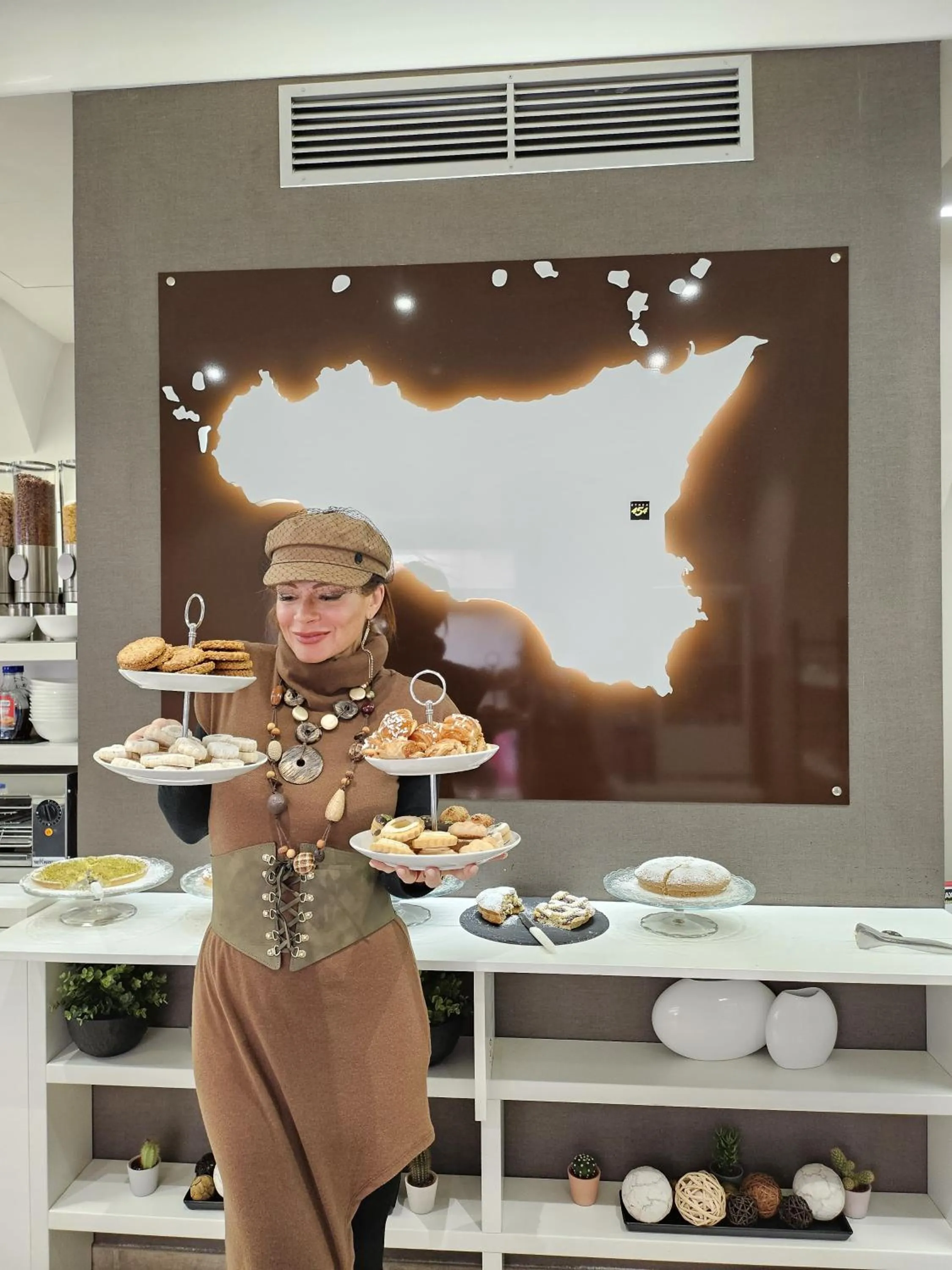 Breakfast in ETNEA 454 Catania Luxury Rooms