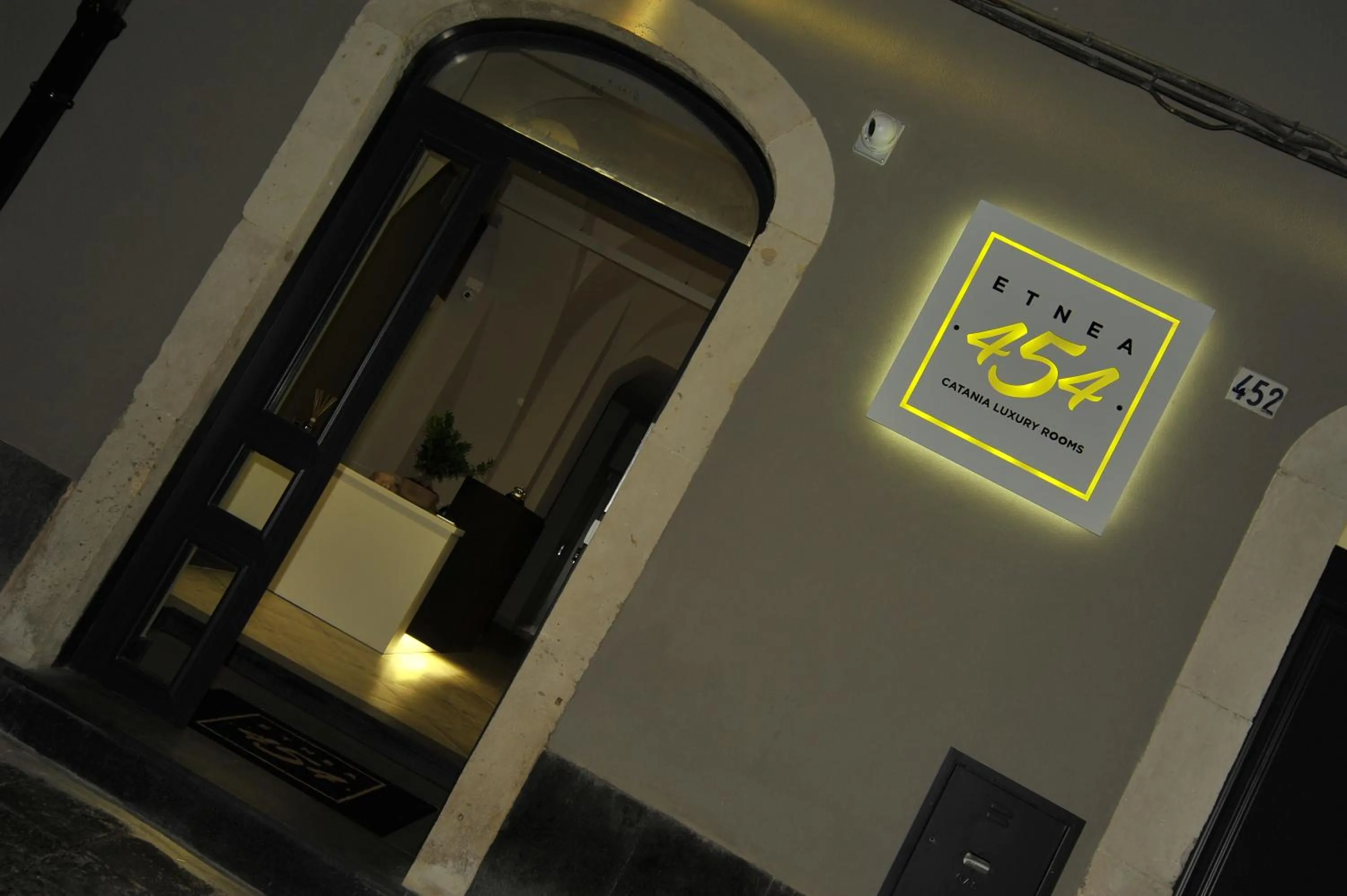 Facade/entrance in ETNEA 454 Catania Luxury Rooms