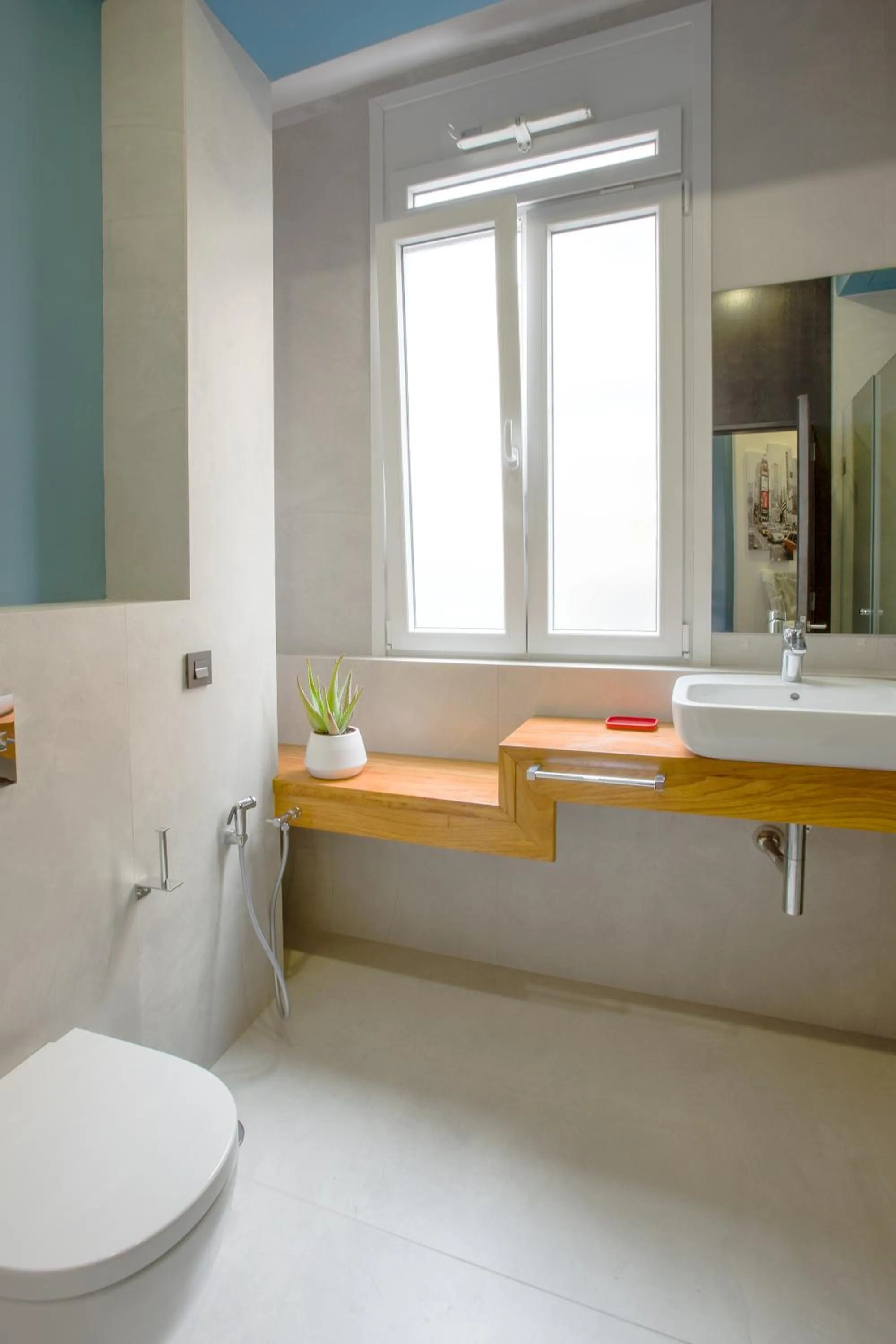 Toilet in Gran Marina Suites