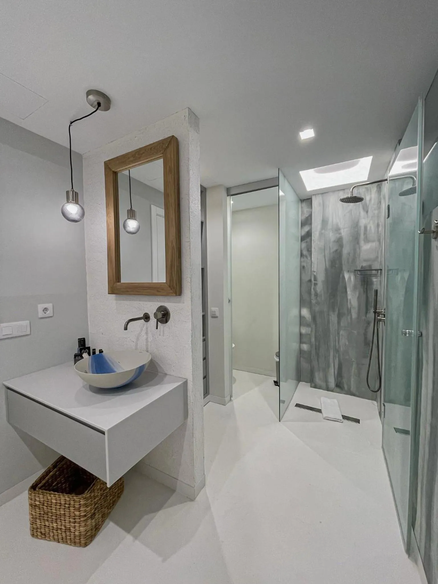 Bathroom in Gran Marina Suites