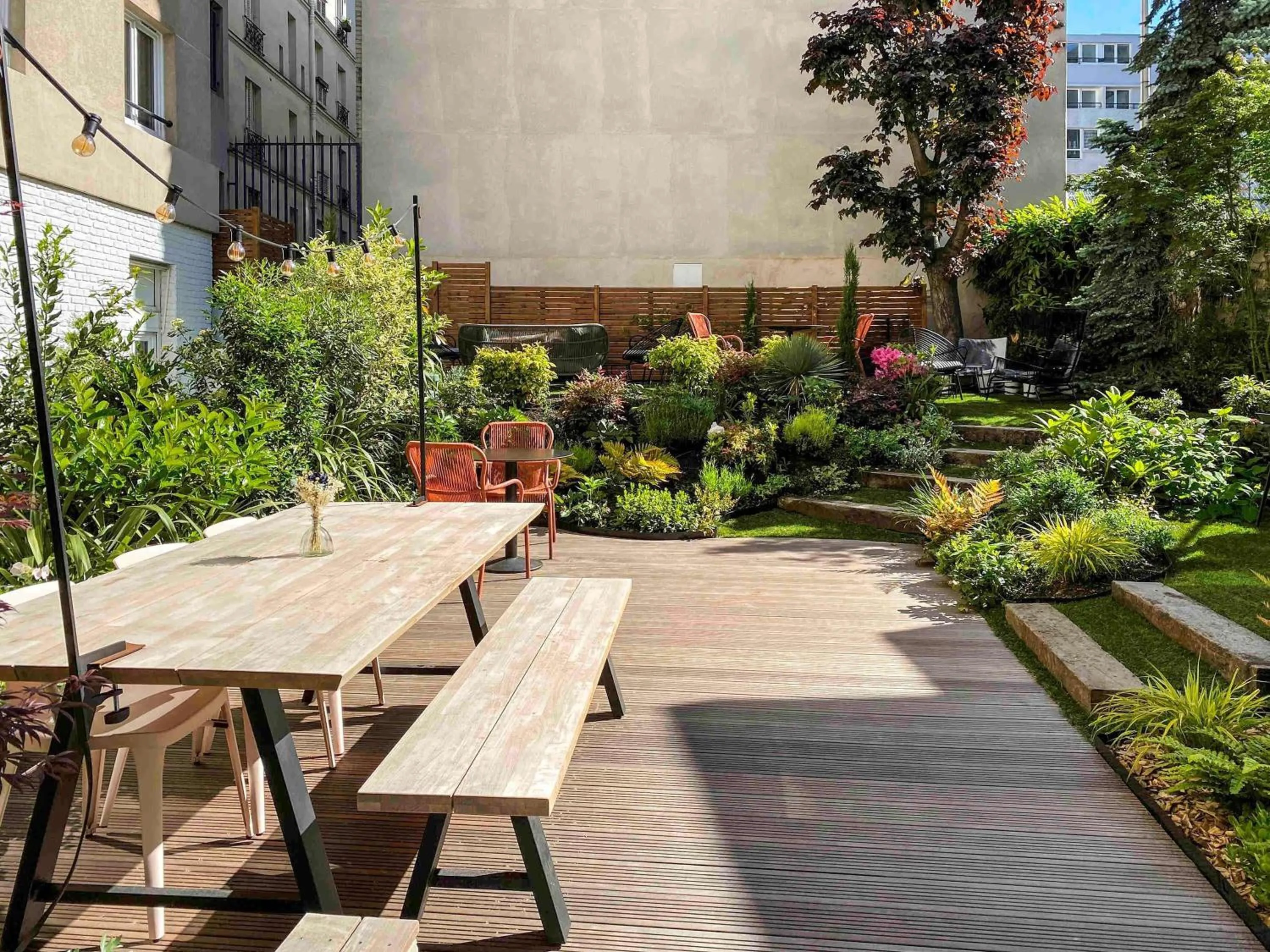 Meeting/conference room in TRIBE Paris Batignolles