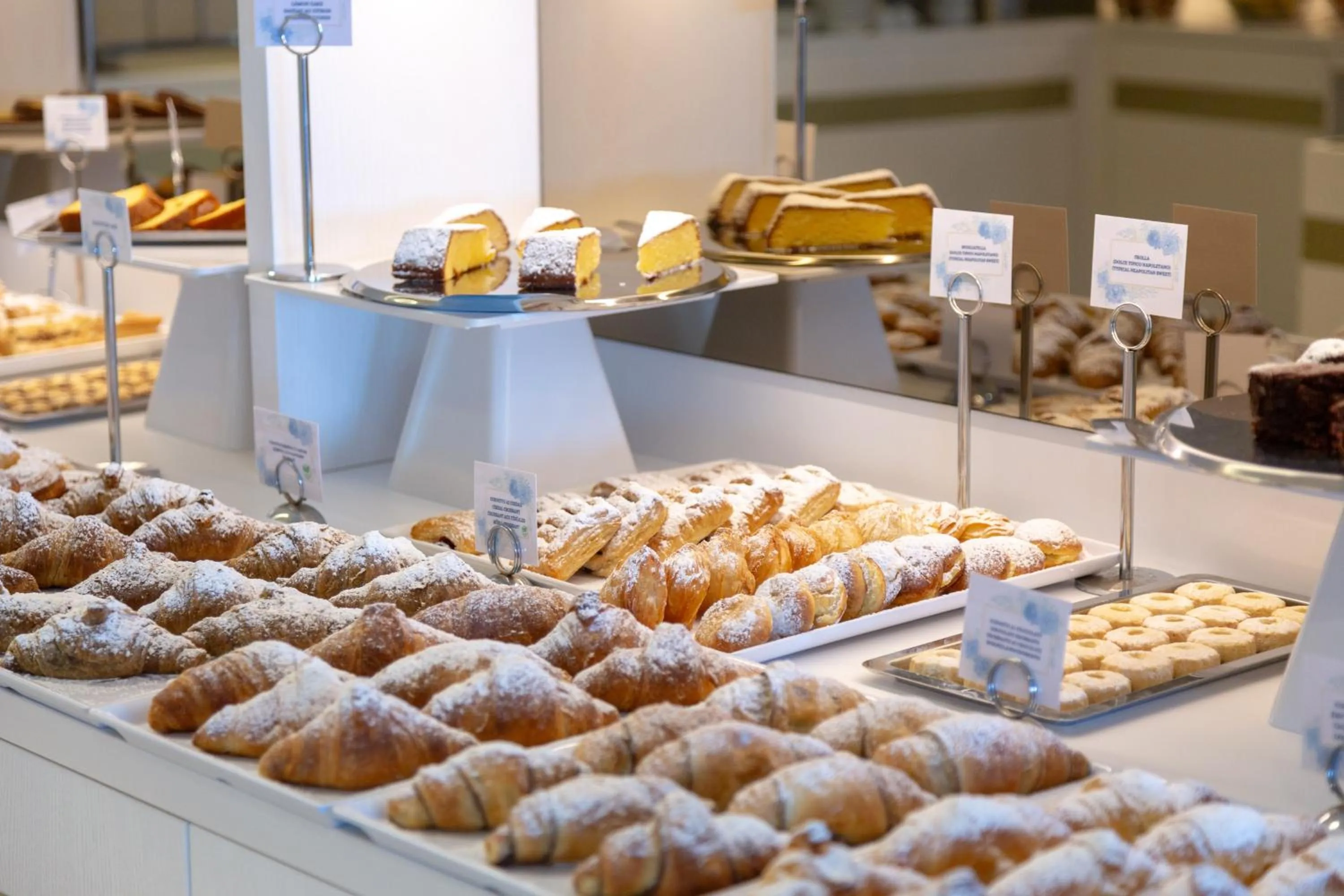 Breakfast in Hotel Giosue' a mare Sorrento