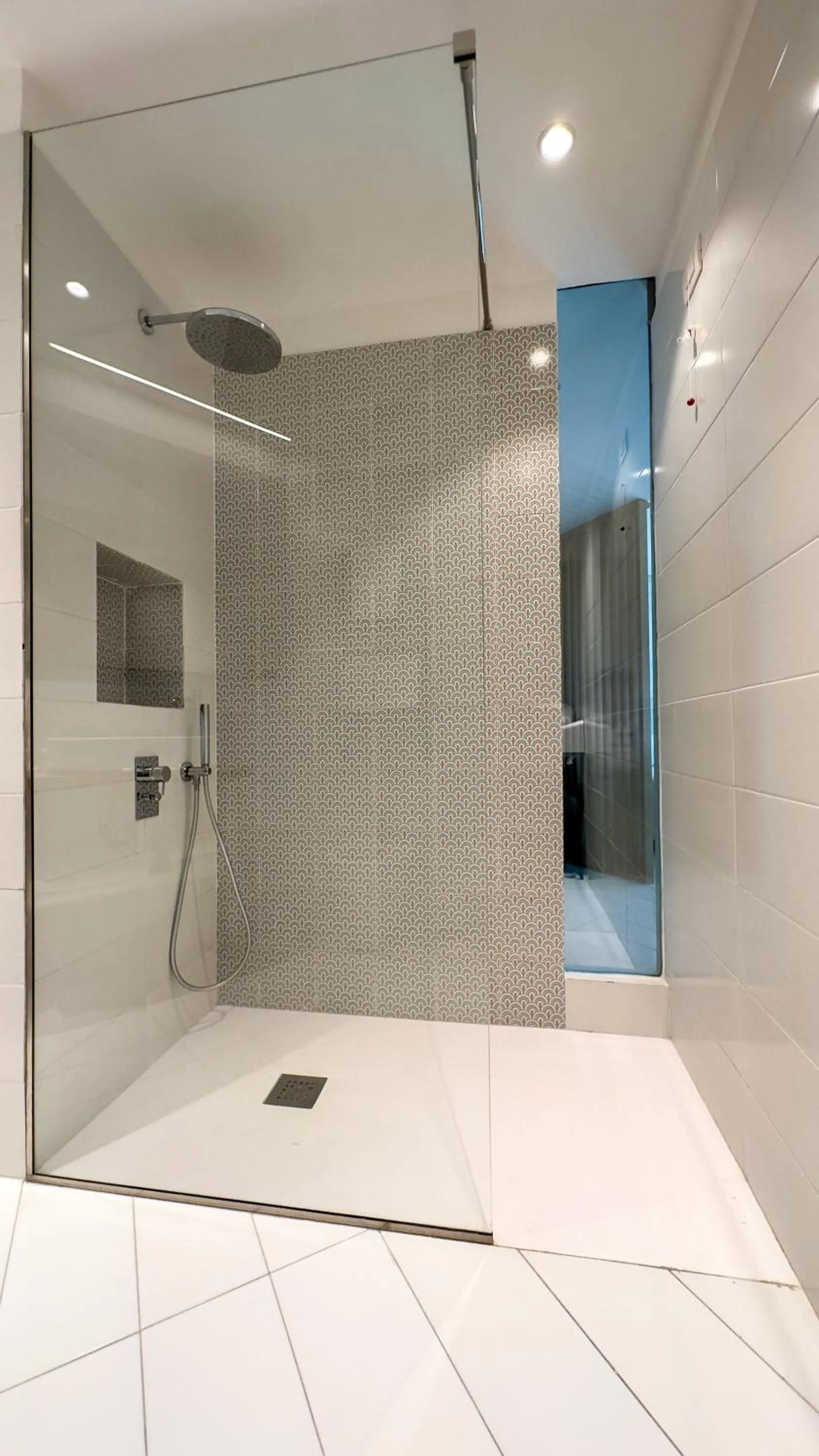 Shower in Hotel Giosue' a mare Sorrento