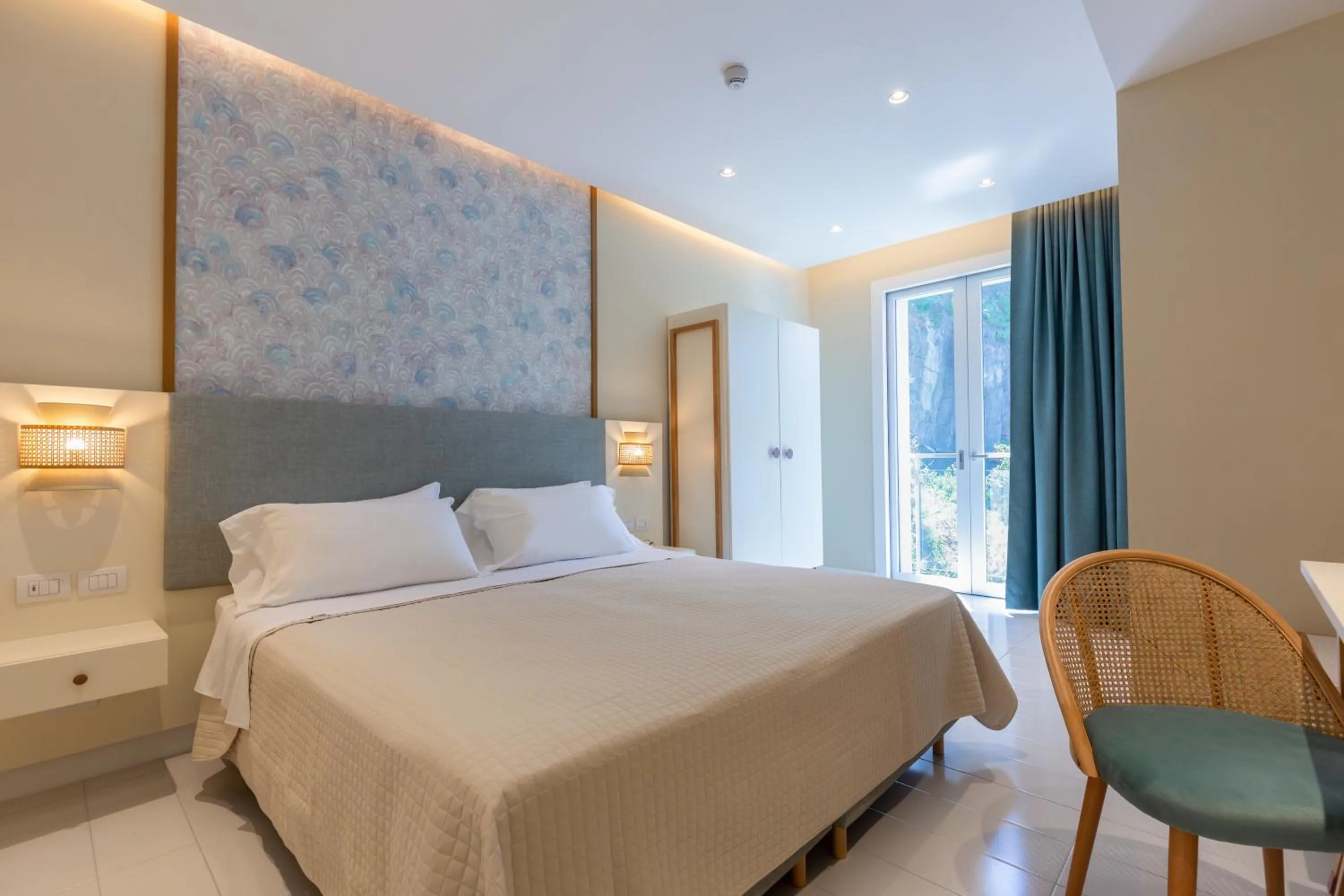 Photo of the whole room, Bed in Hotel Giosue' a mare Sorrento