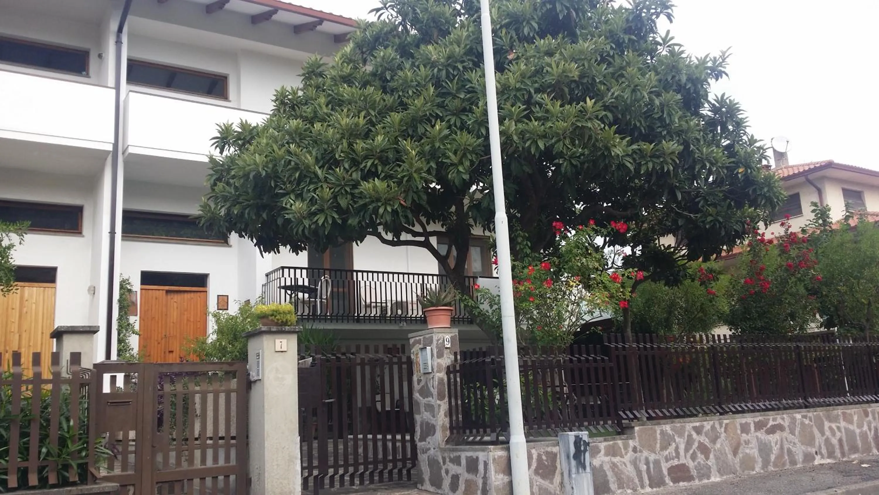 Facade/entrance in B&B Francesco in Assisi