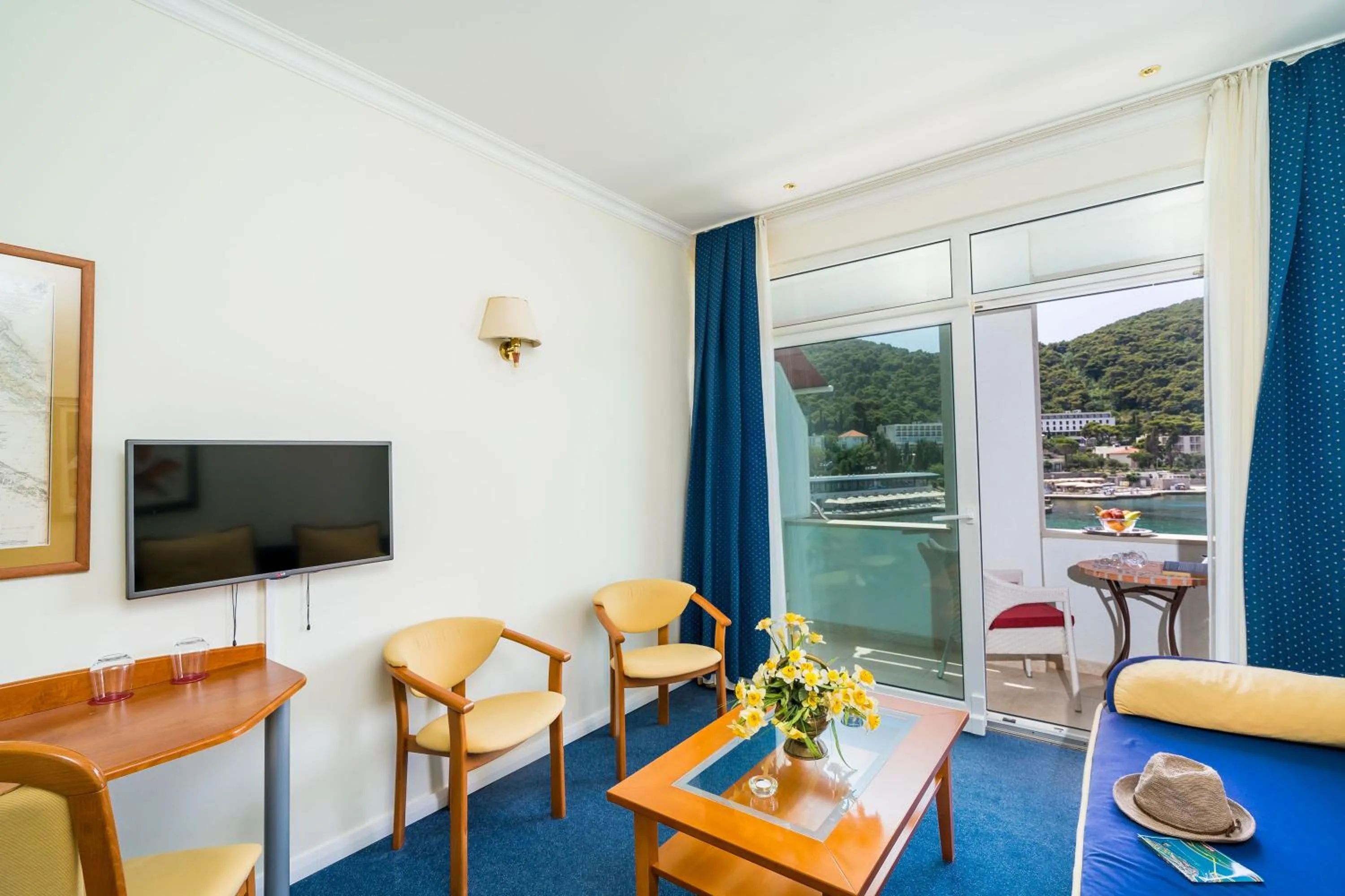 Boutique & Beach Hotel Villa Wolff