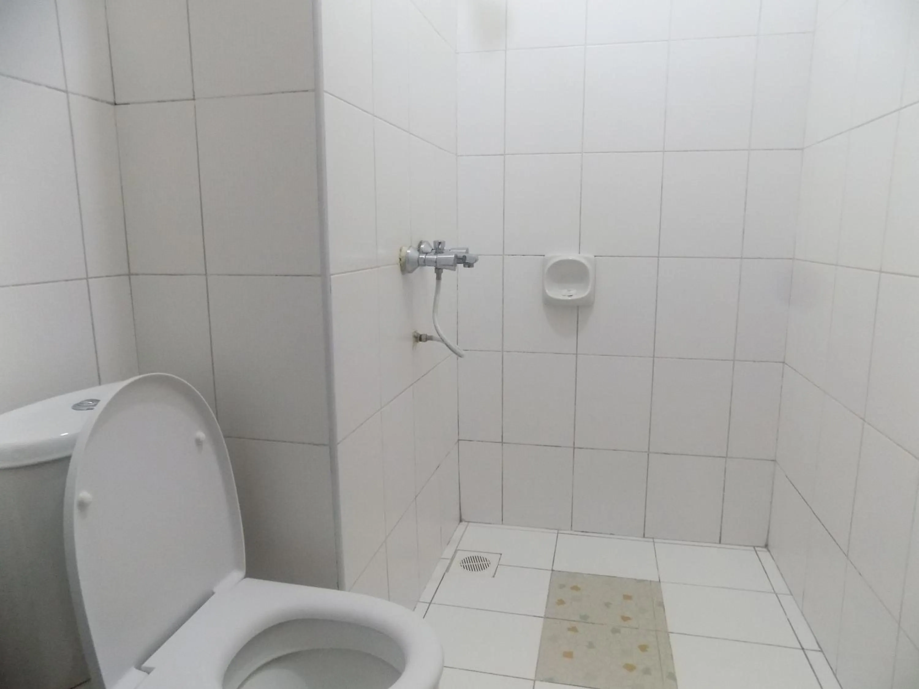 Toilet in Kayegi Hotel Mbale