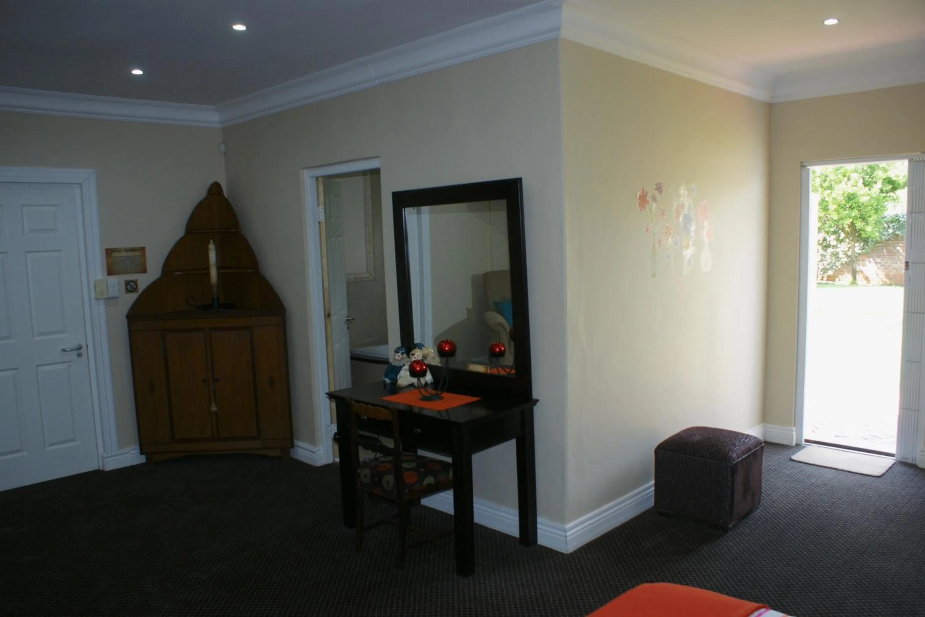 Garden in Jolani Guest House