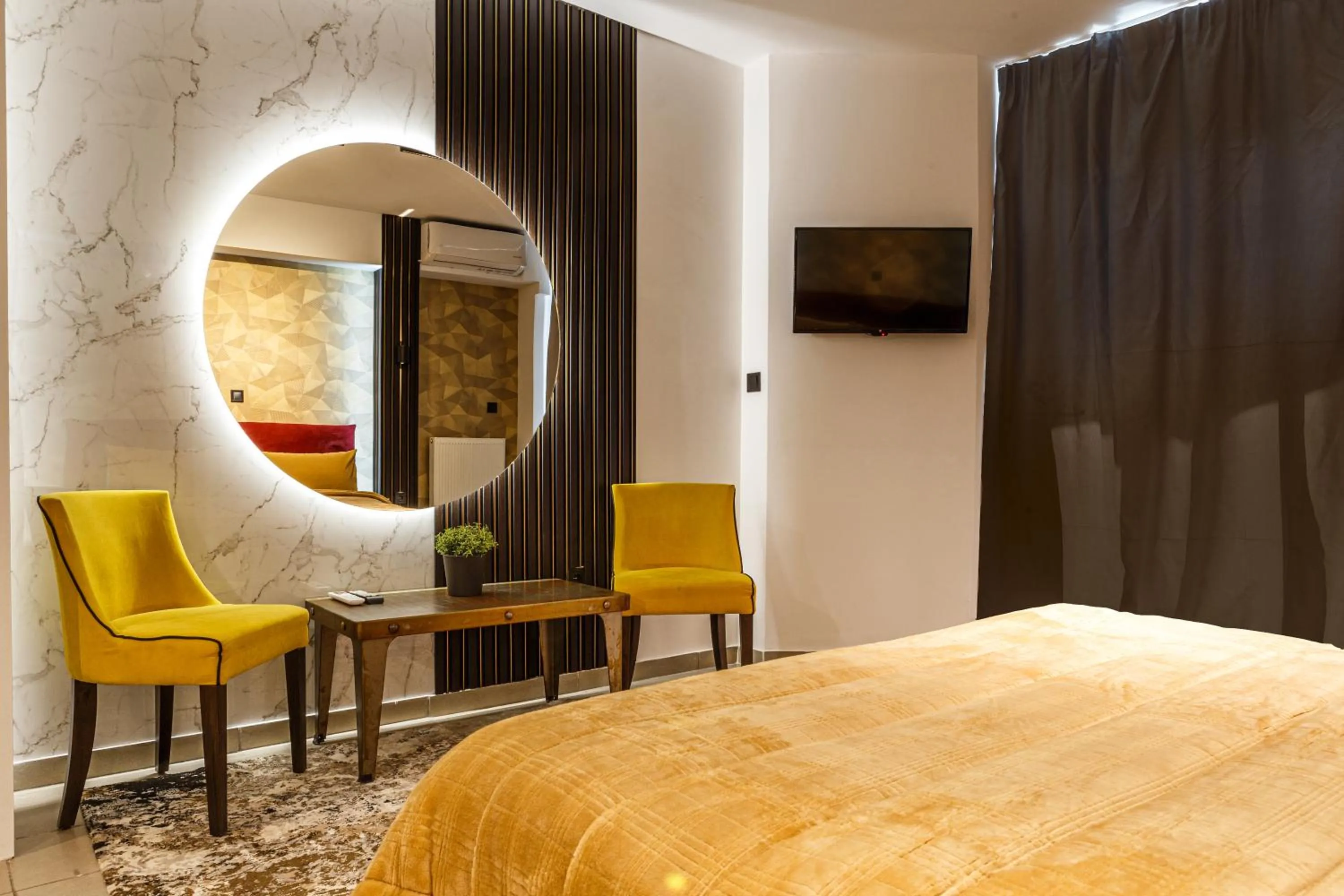 Bed in Limani Comfort Rooms