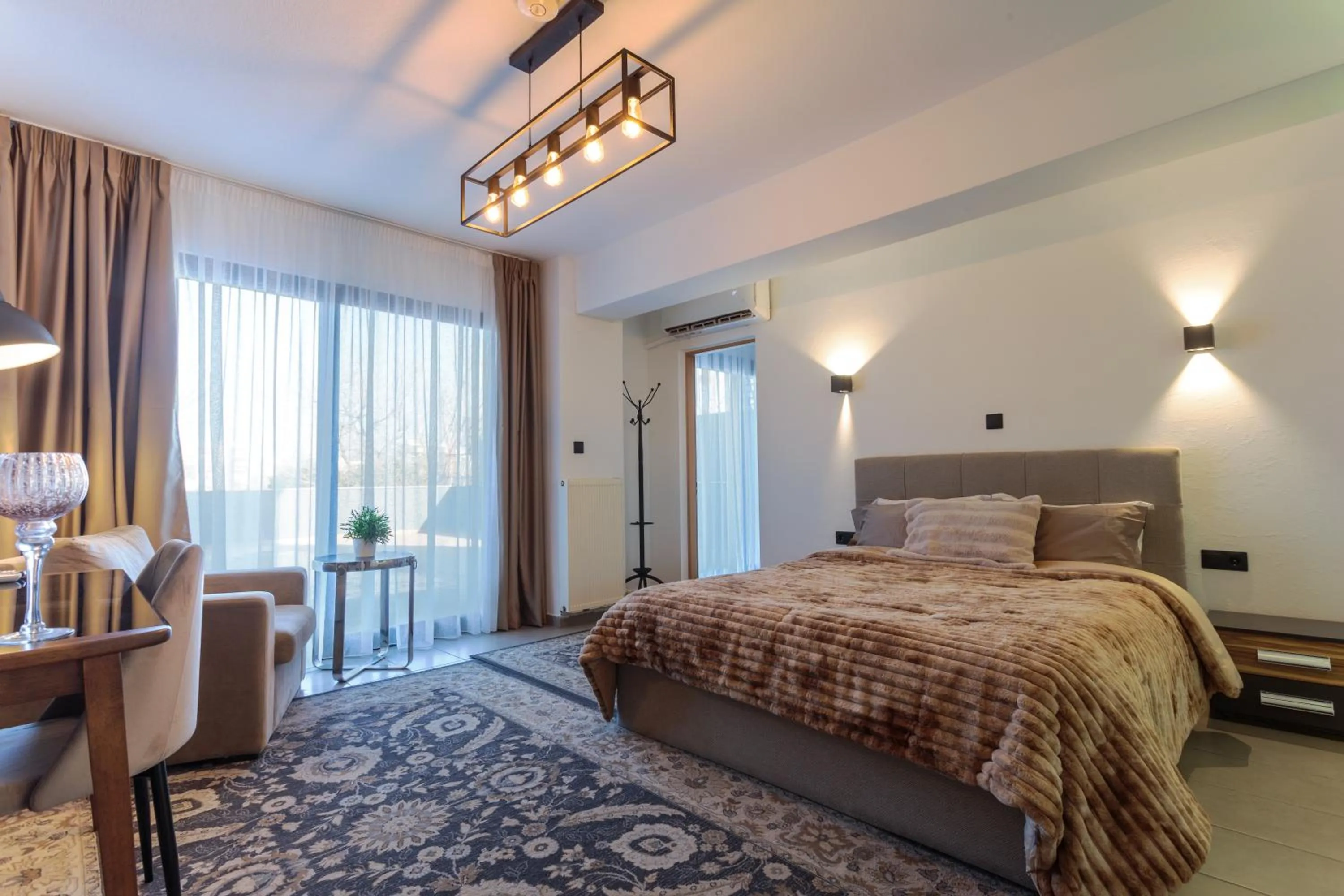 Bed in Limani Comfort Rooms