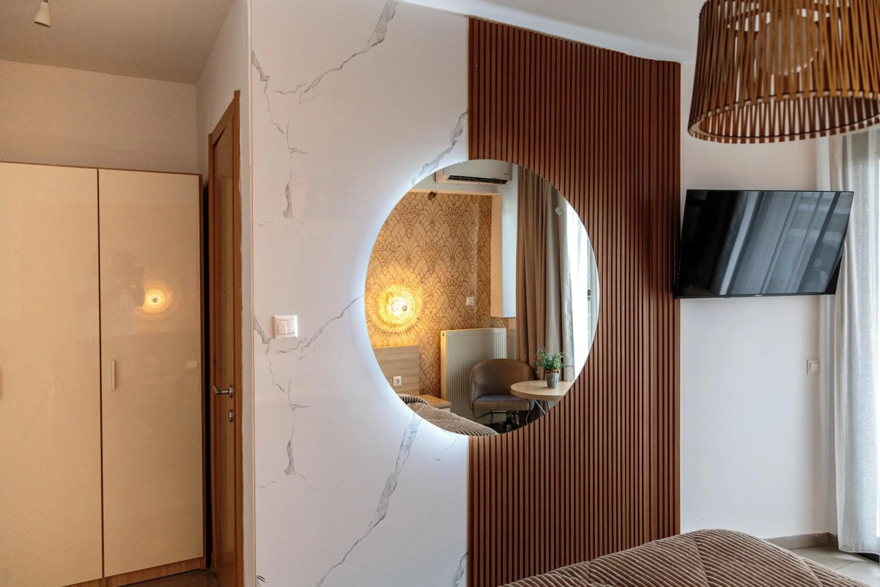 Photo of the whole room, Bed in Limani Comfort Rooms