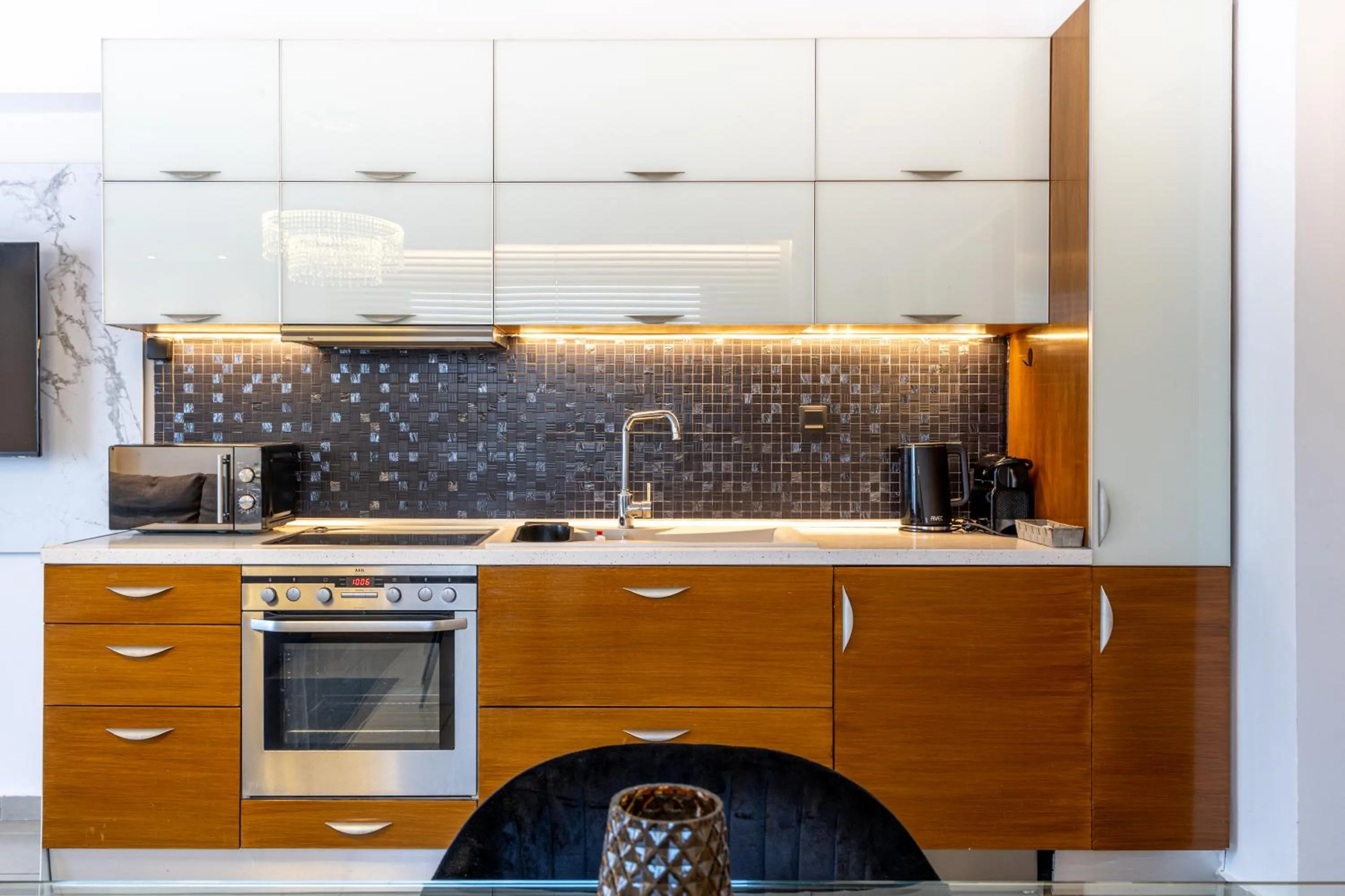 Kitchen or kitchenette in Limani Comfort Rooms