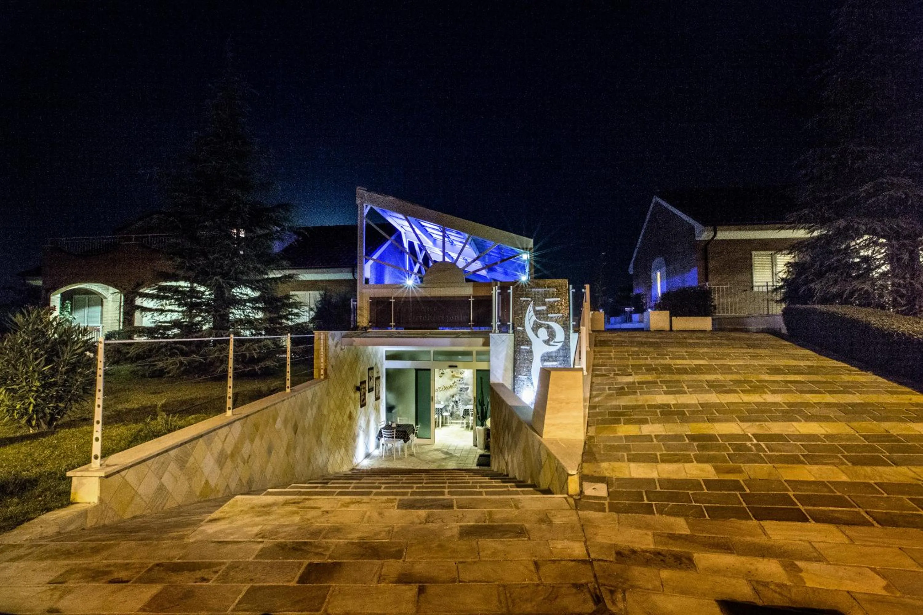 Facade/entrance in Holiday Residence Belohorizonte