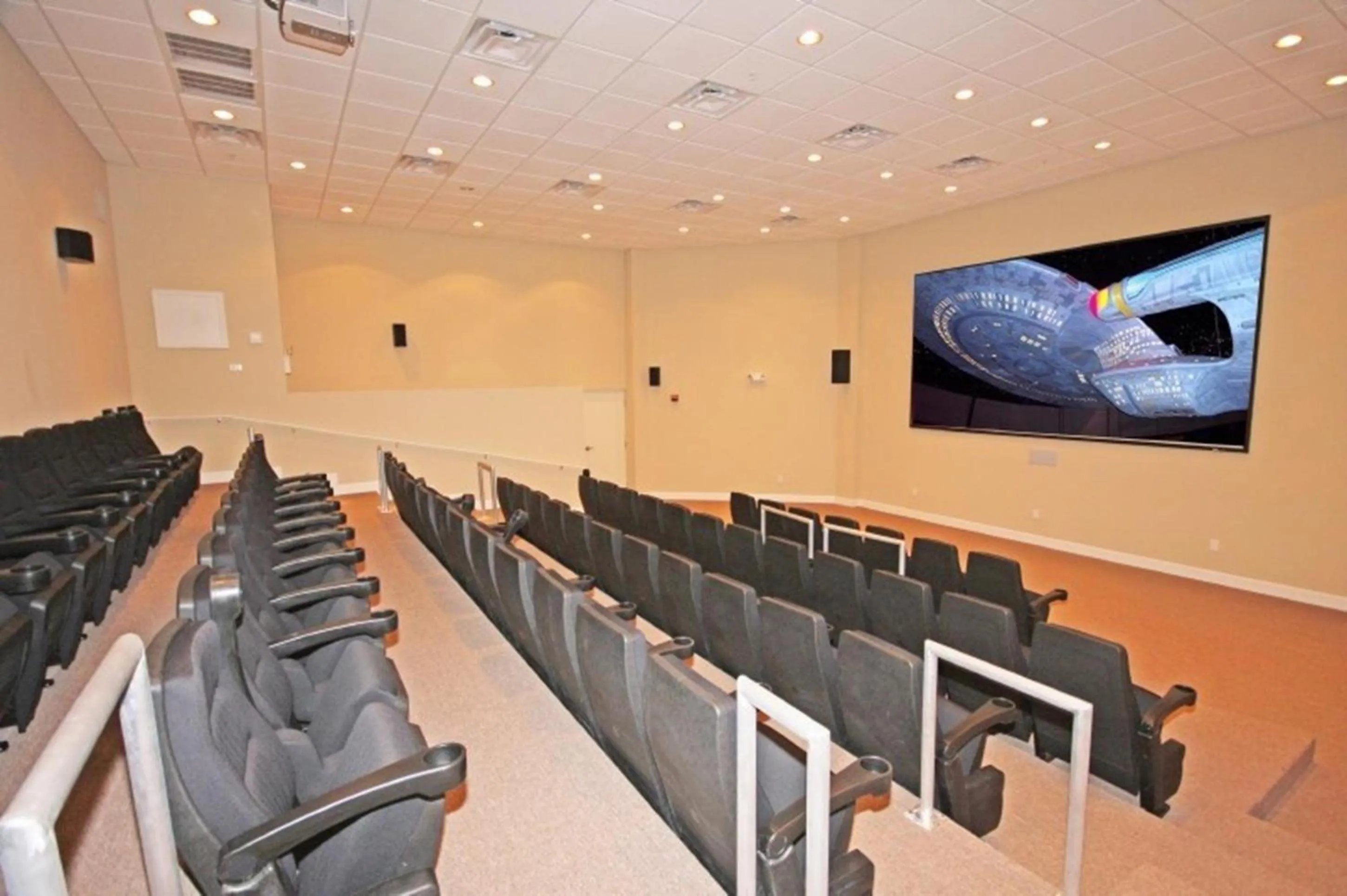 Staff in Tidewater Beach Resort by Panhandle Getaways