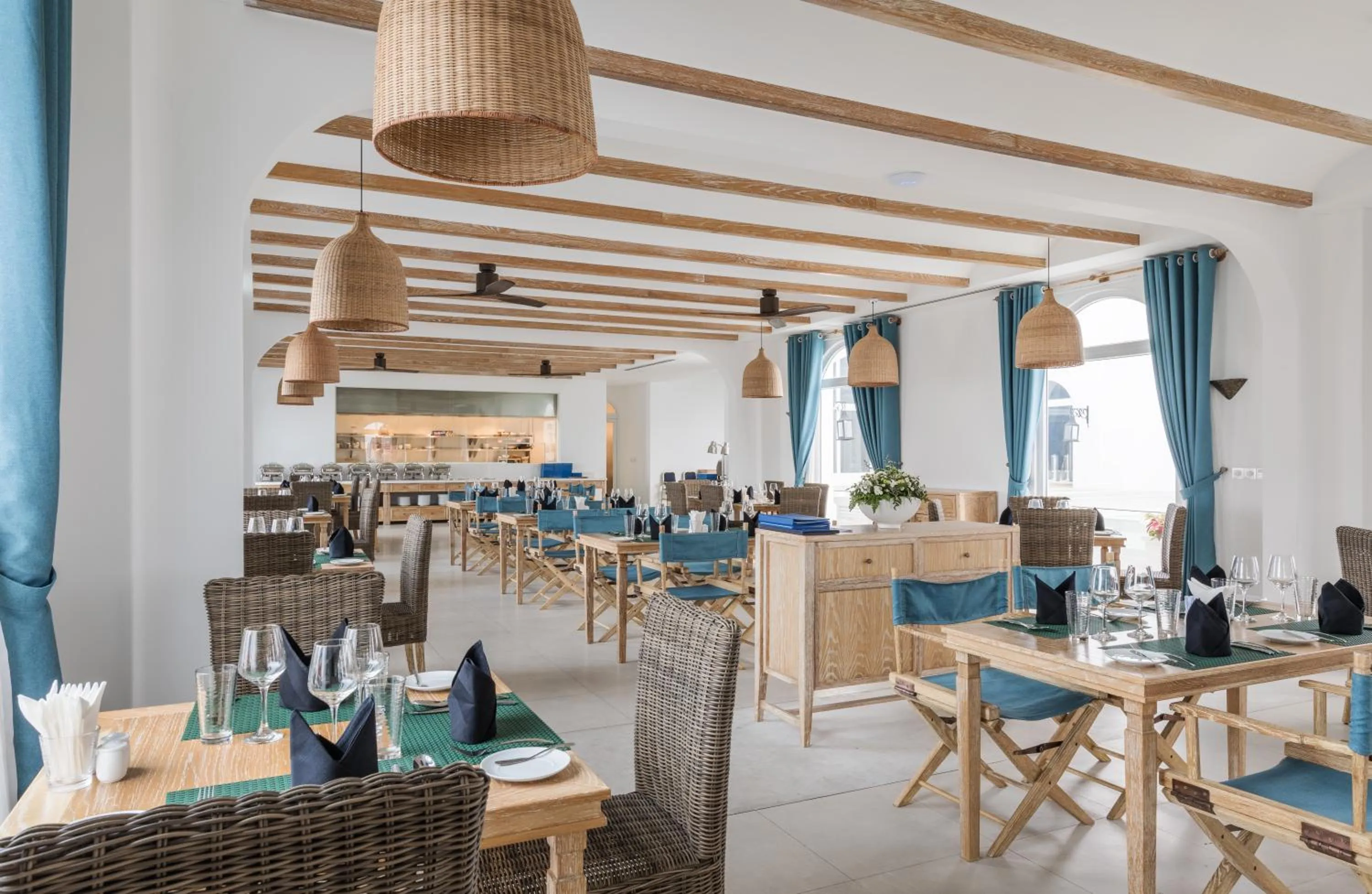 Restaurant/places to eat in Risemount Premier Resort Da Nang