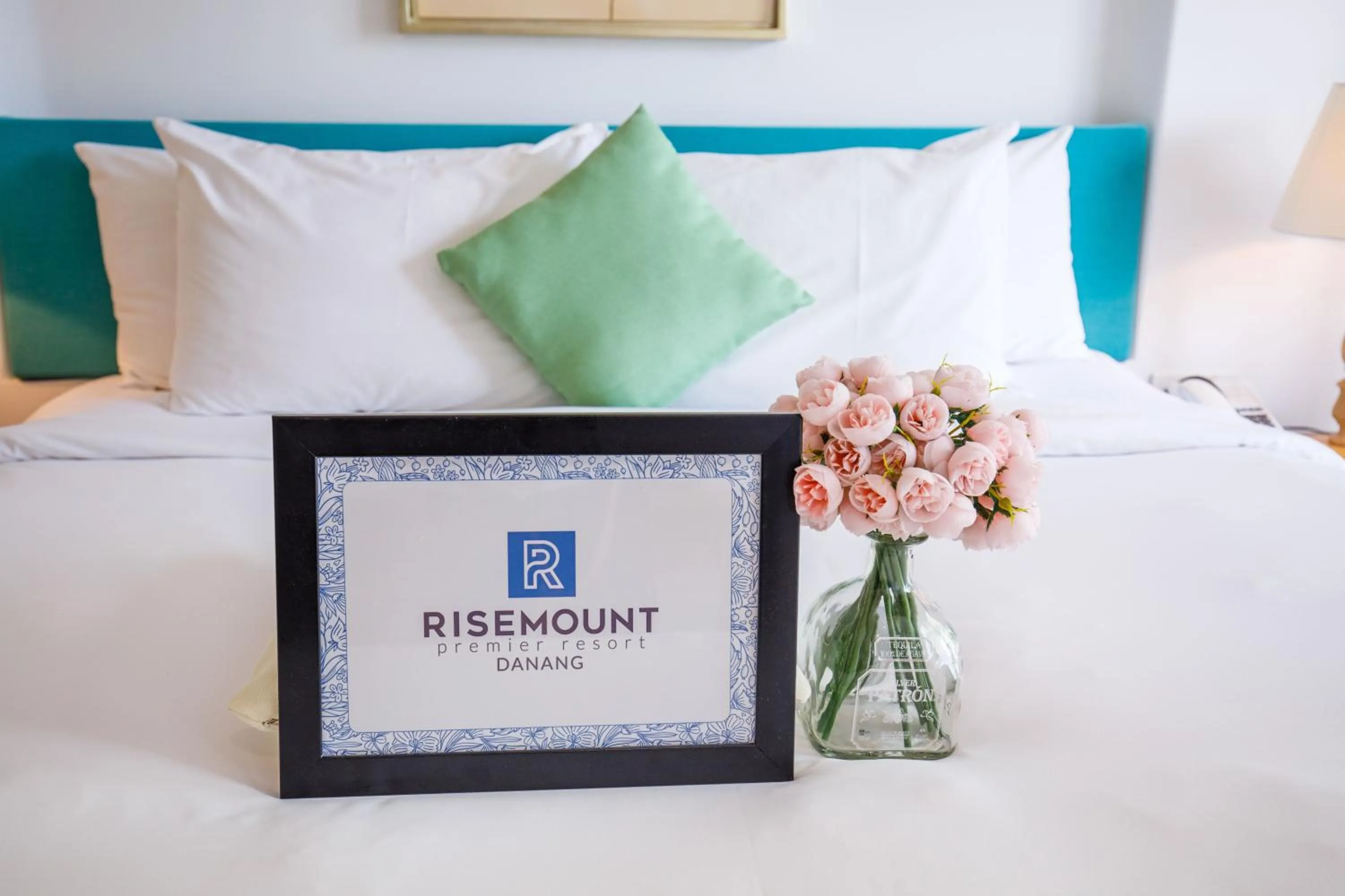 Logo/Certificate/Sign, Bed in Risemount Premier Resort Da Nang