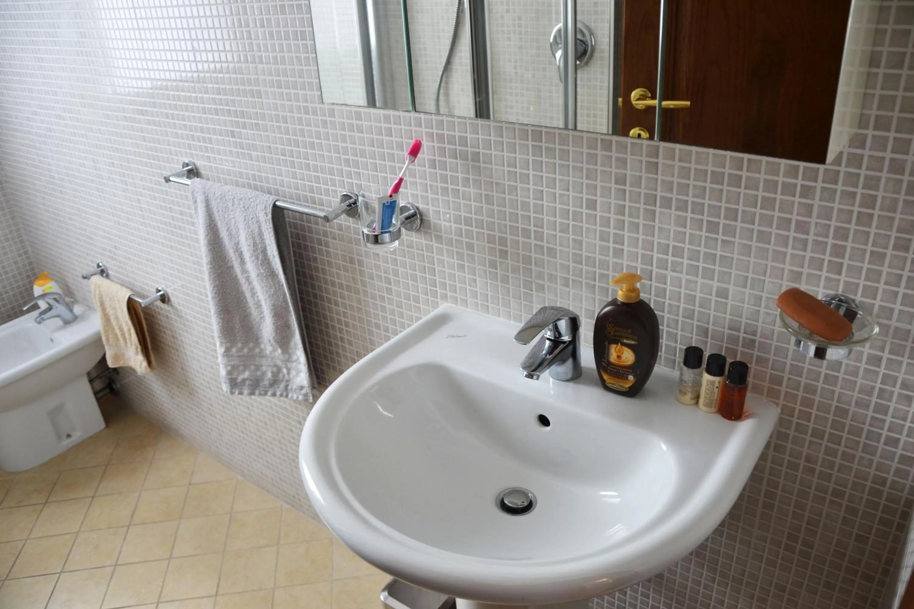 Bathroom in B&B La Regina di Rimini