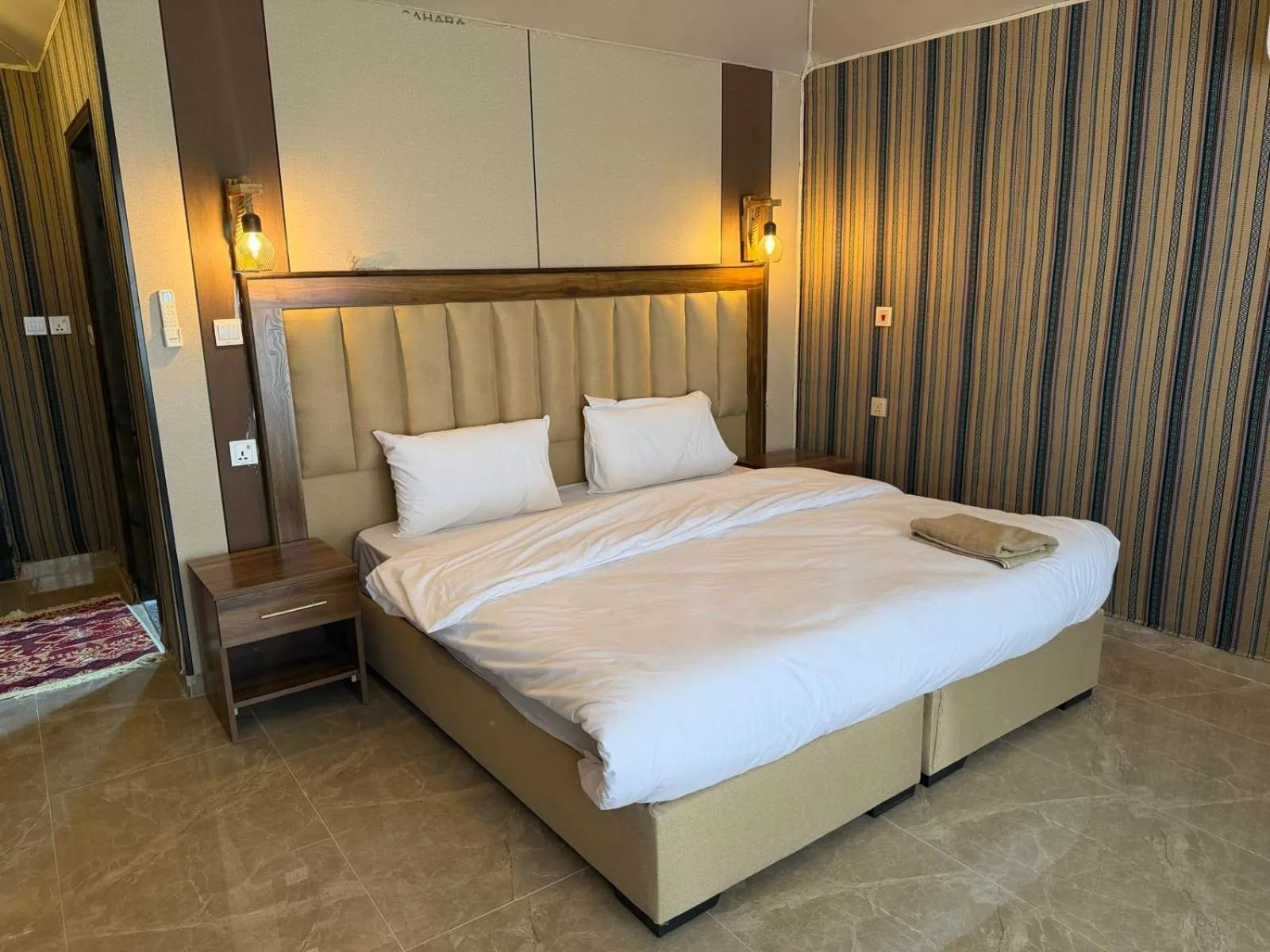 Bed in Hasan Zawaideh luxury camp 2