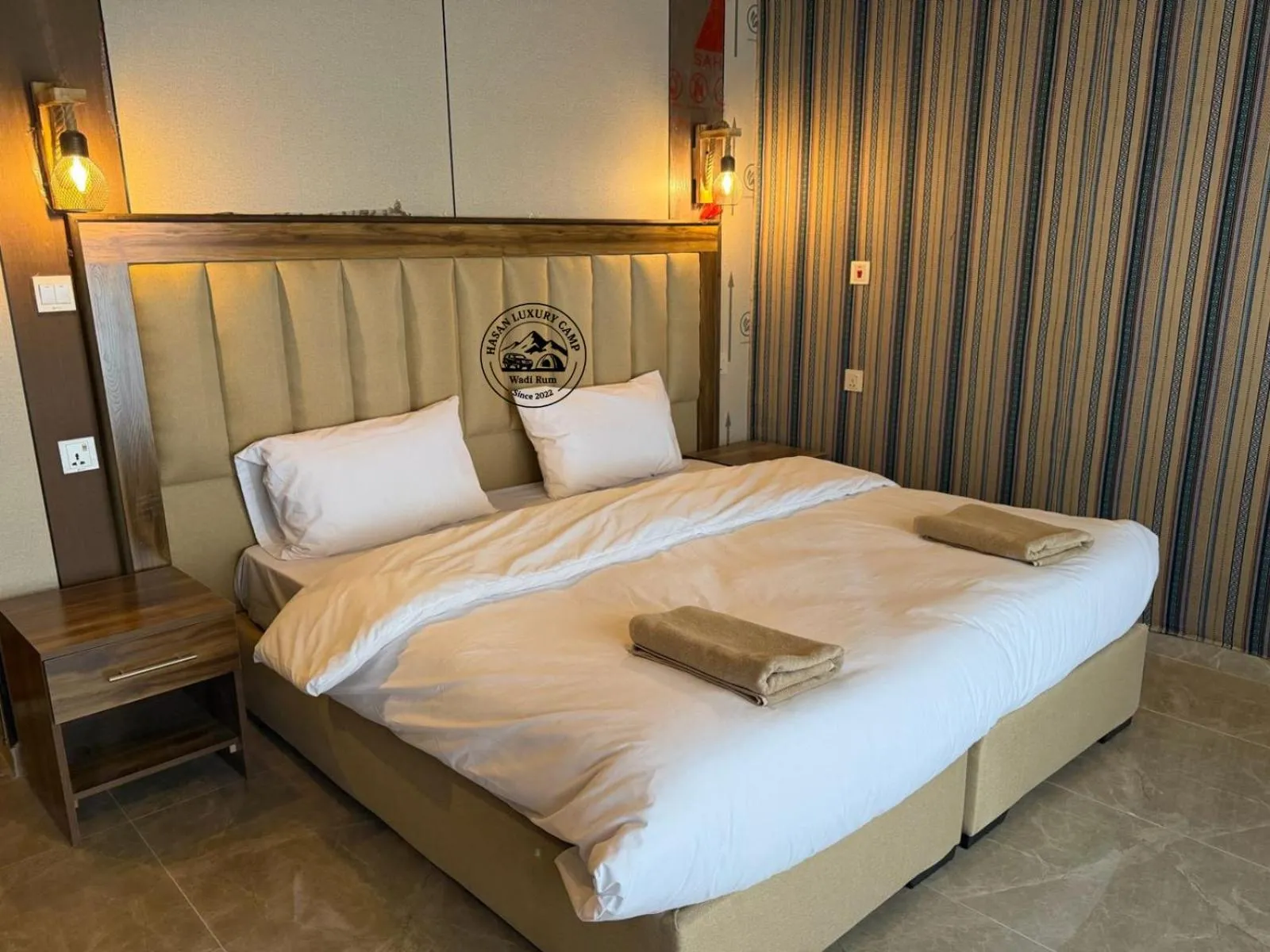 Bed in Hasan Zawaideh luxury camp 2