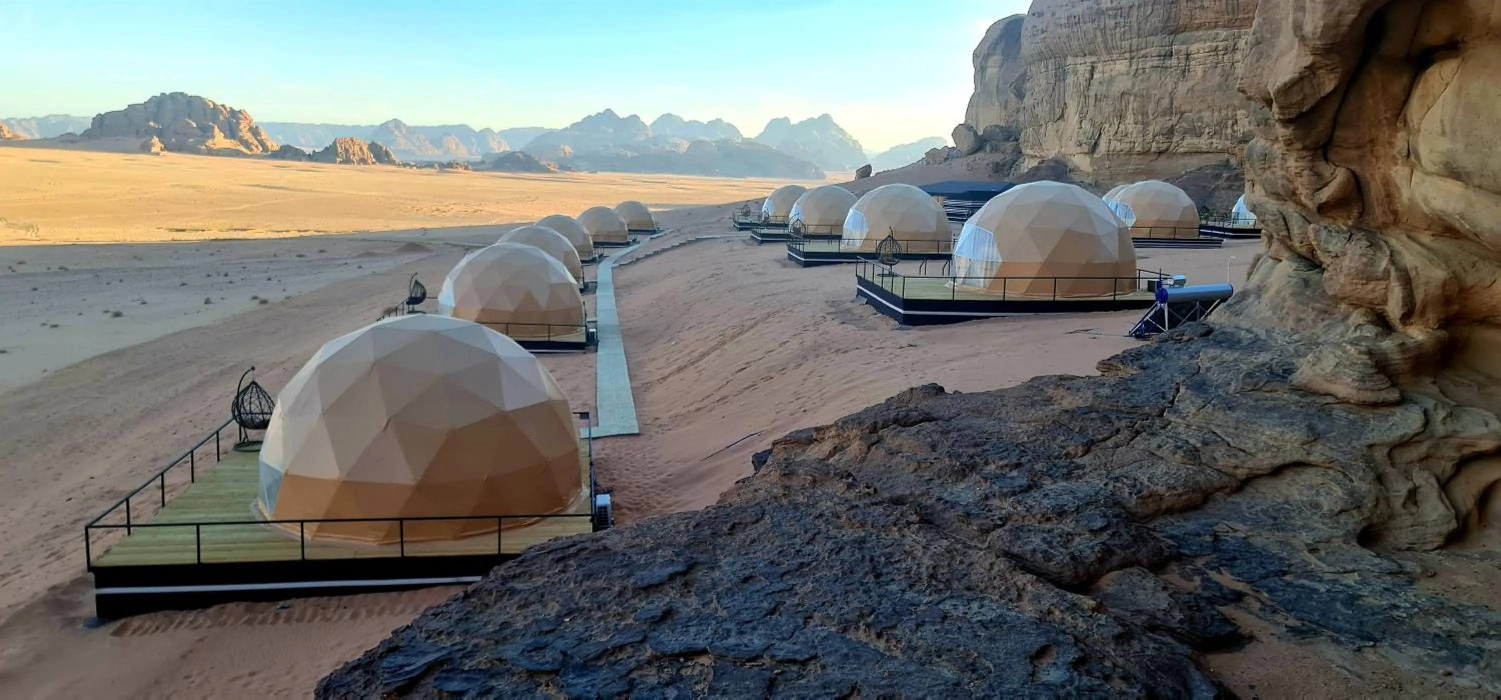 Day in Hasan Zawaideh luxury camp 2