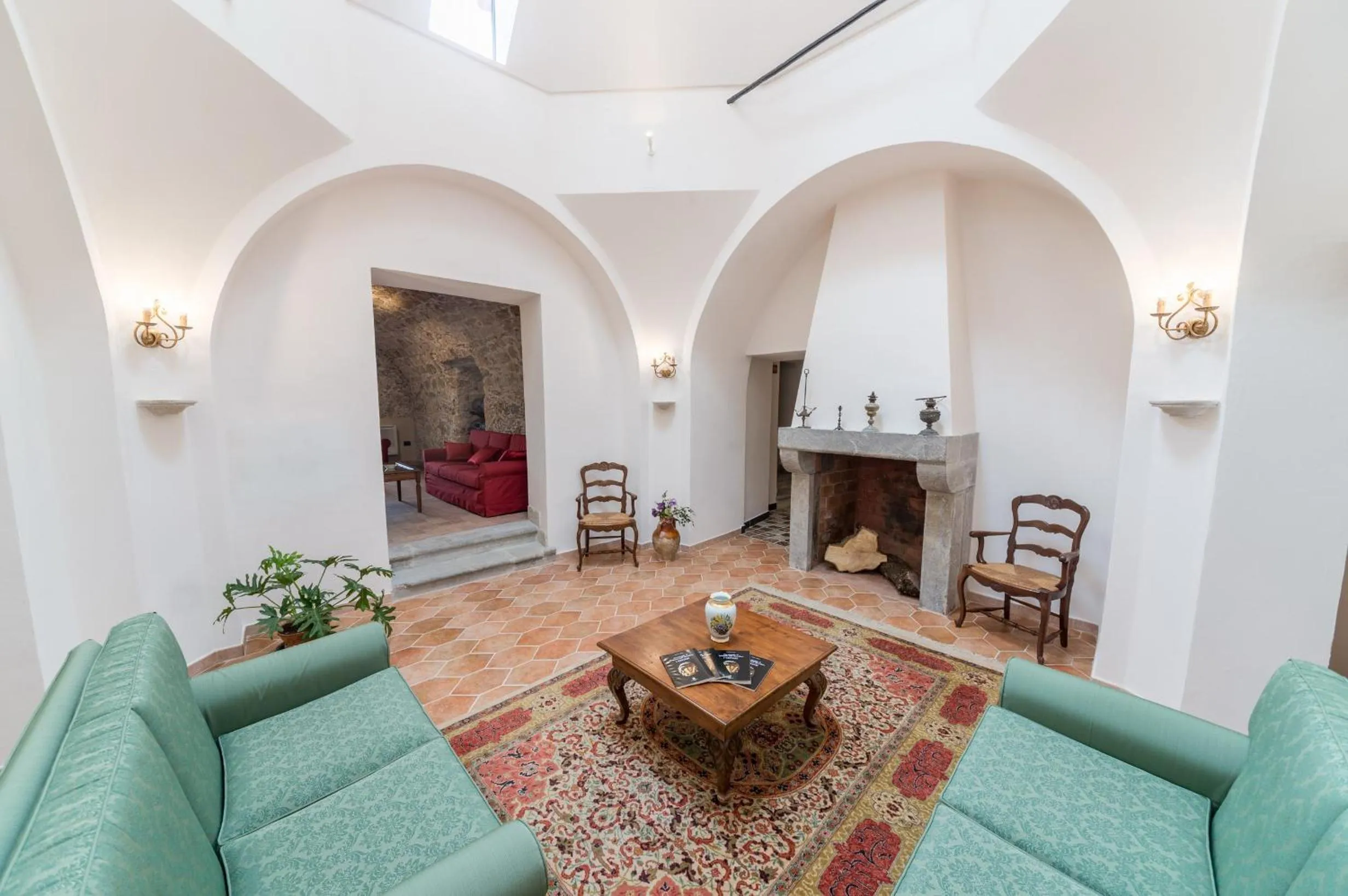 Lounge or bar in Palazzo Cestari Hotel