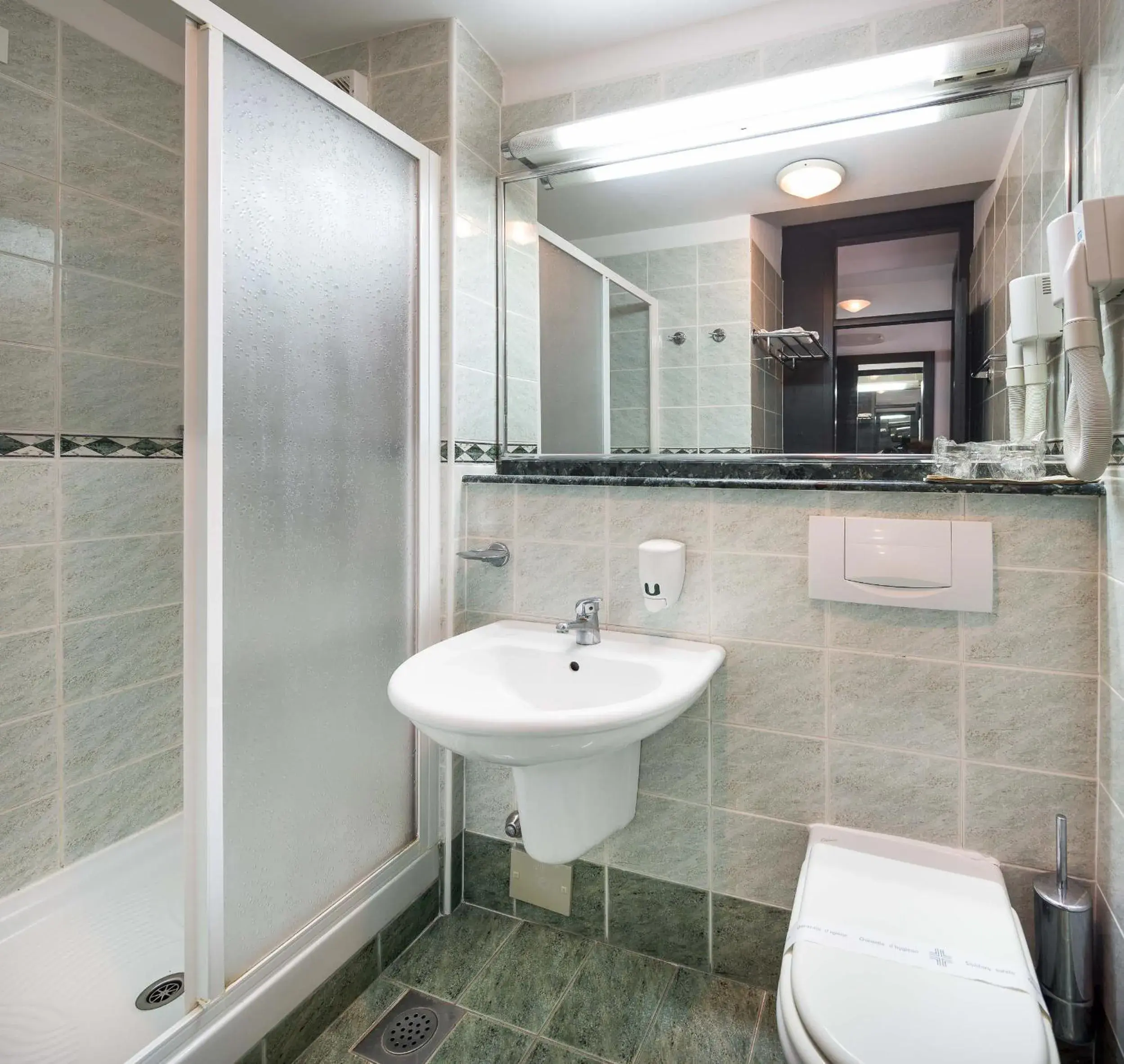 Family Room with Sea View and Balcony 2+1 in Hotel Hvar Family Room with Sea View and Balcony 2+1 in Hotel Hvar