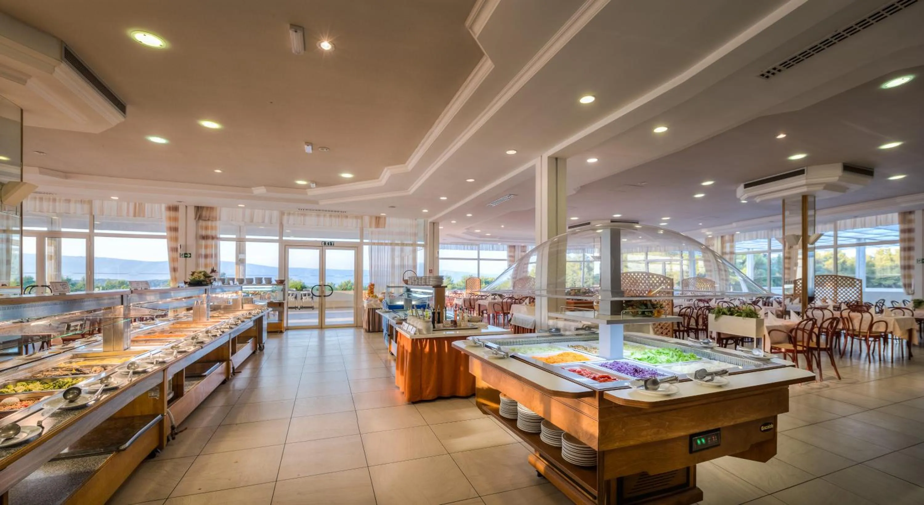 Restaurant/places to eat in Hotel Hvar