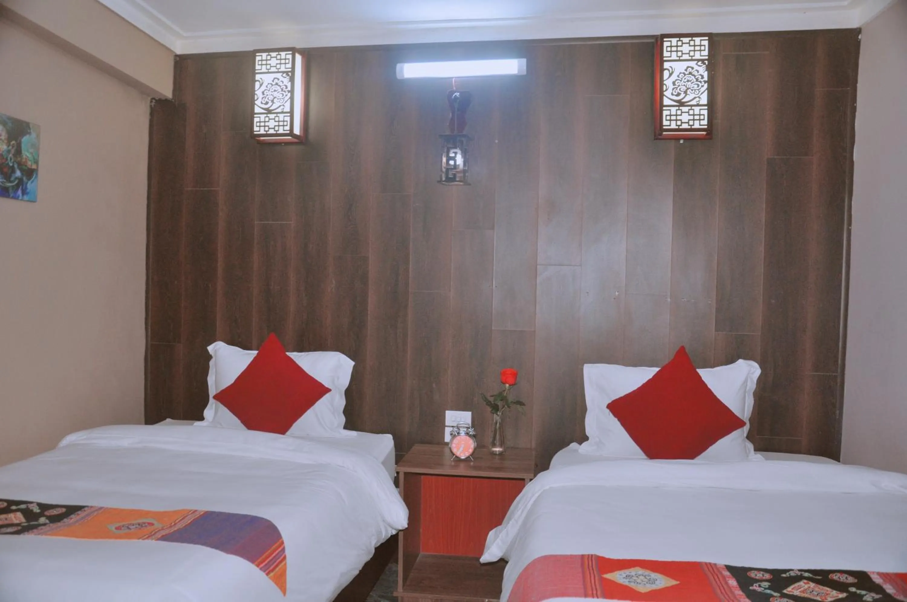 Photo of the whole room, Bed in Sapa Hills Hotel