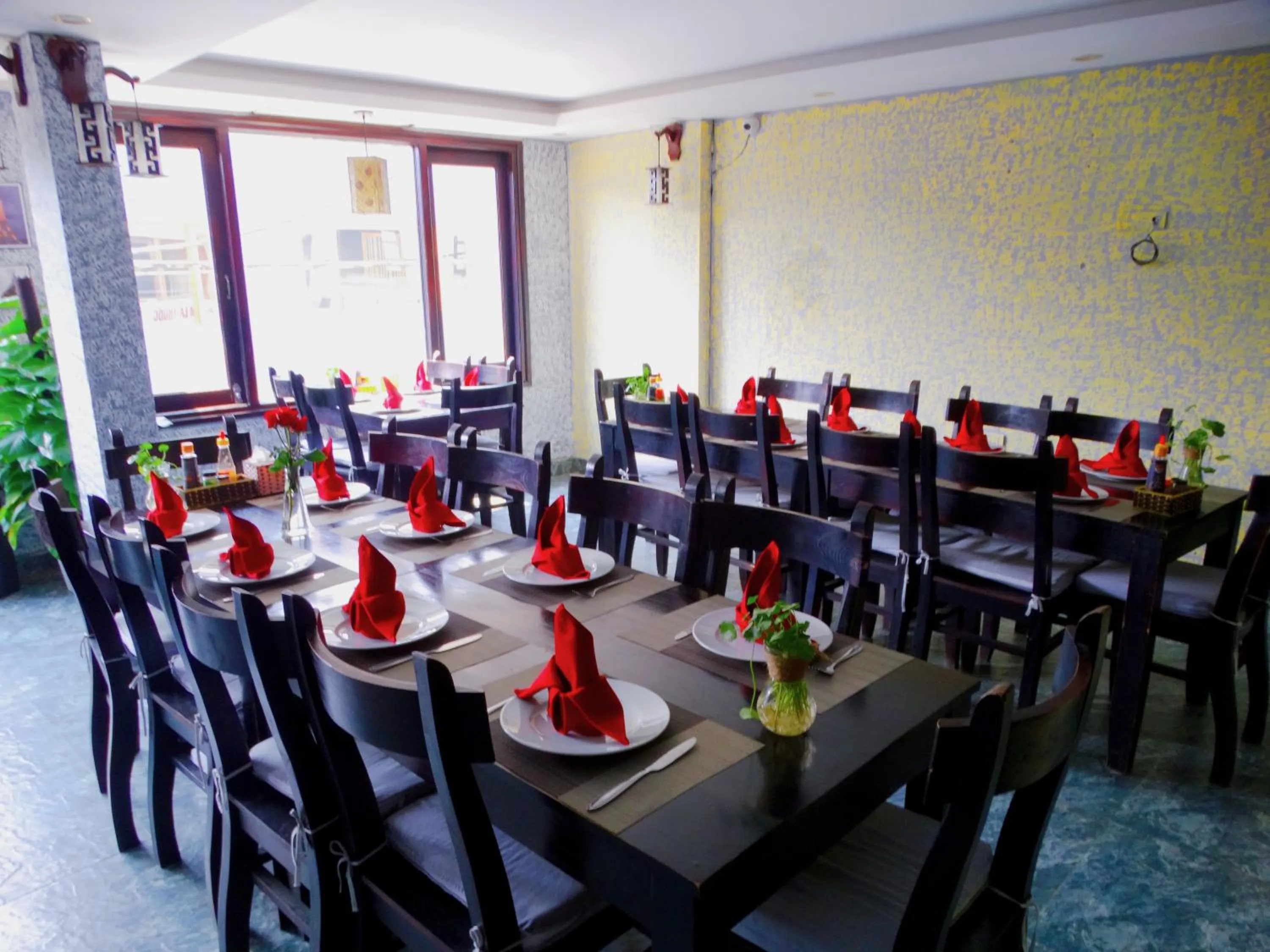 Restaurant/places to eat in Sapa Hills Hotel
