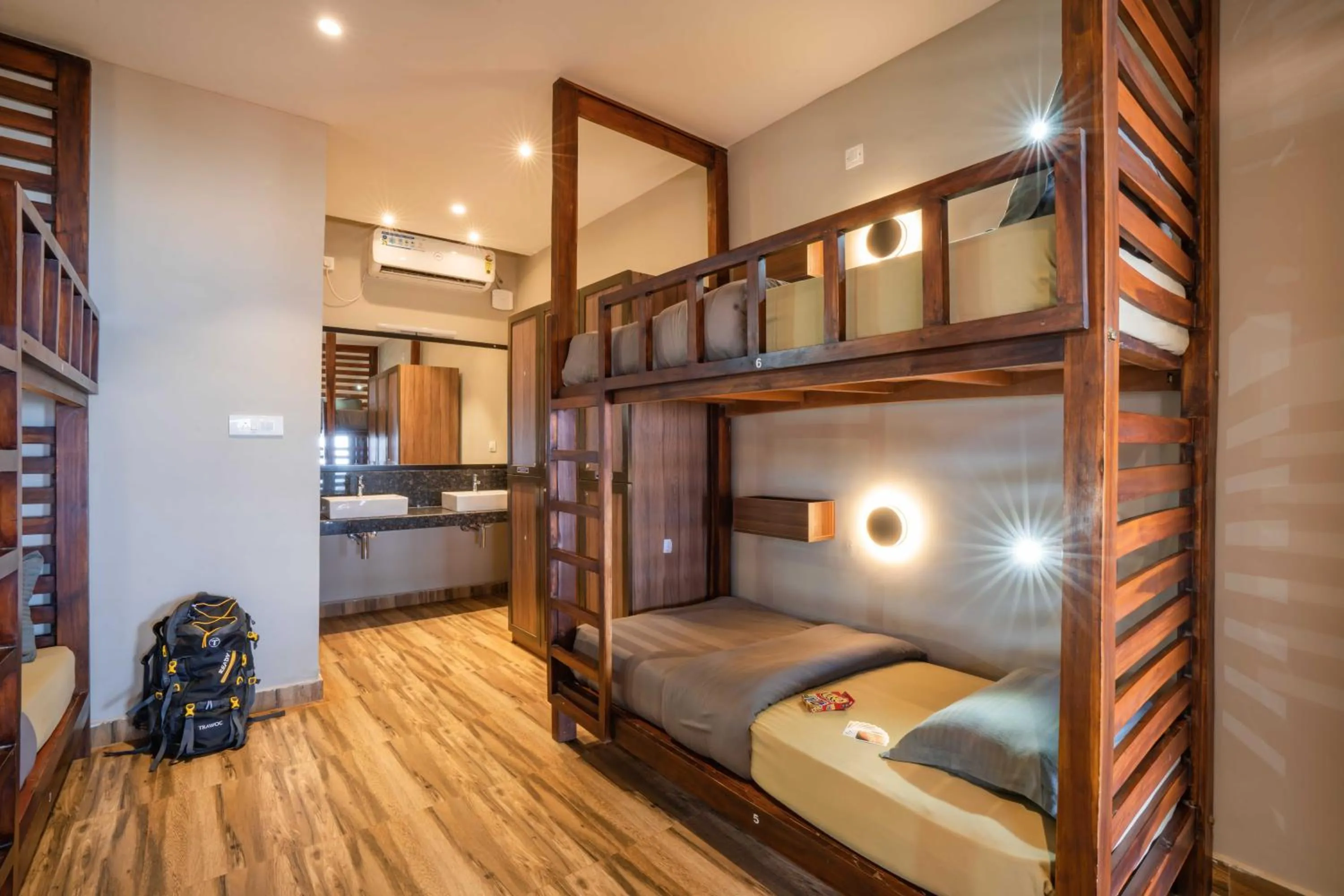 bunk bed, Bed in Zostel Gokarna