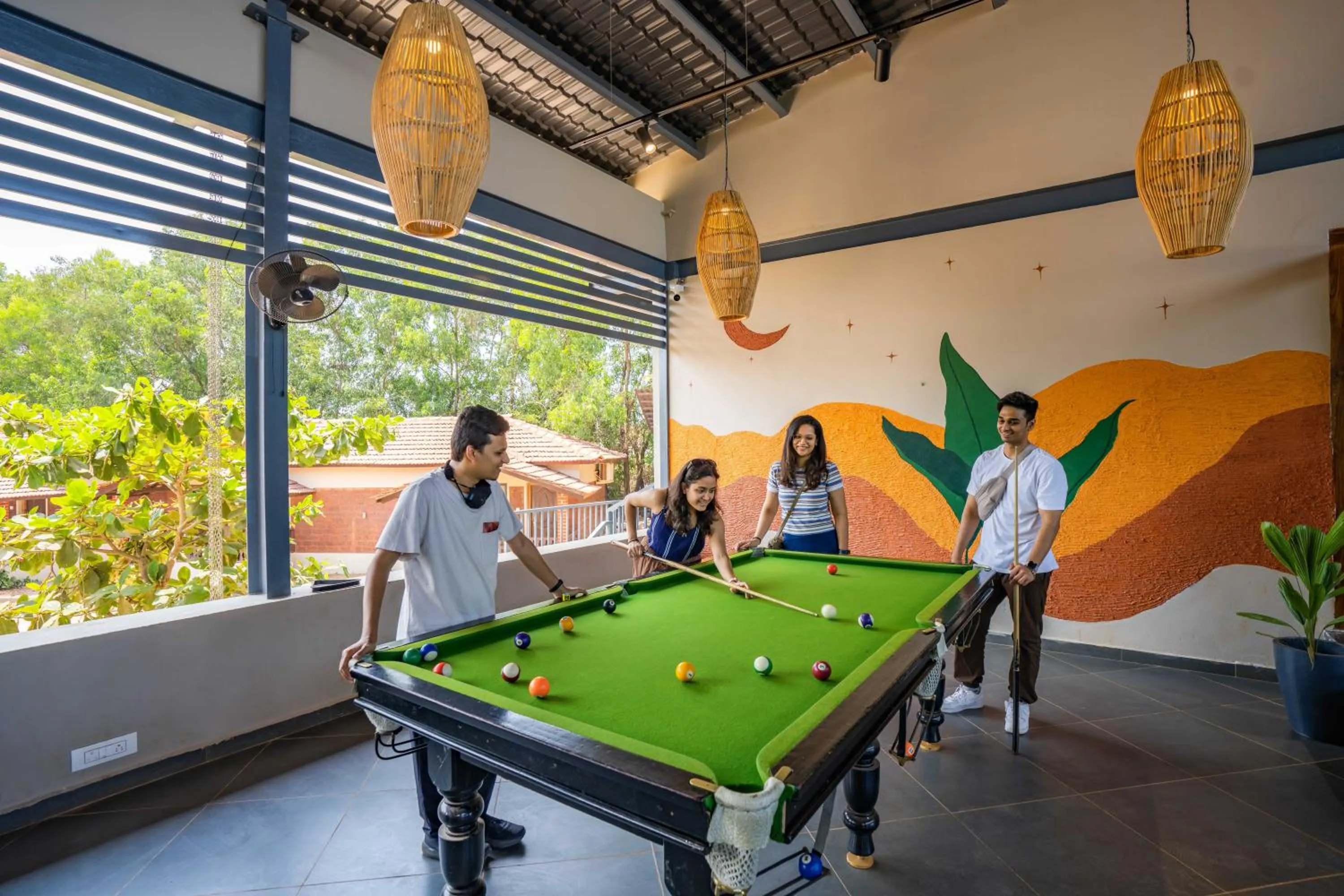 Billiard in Zostel Gokarna