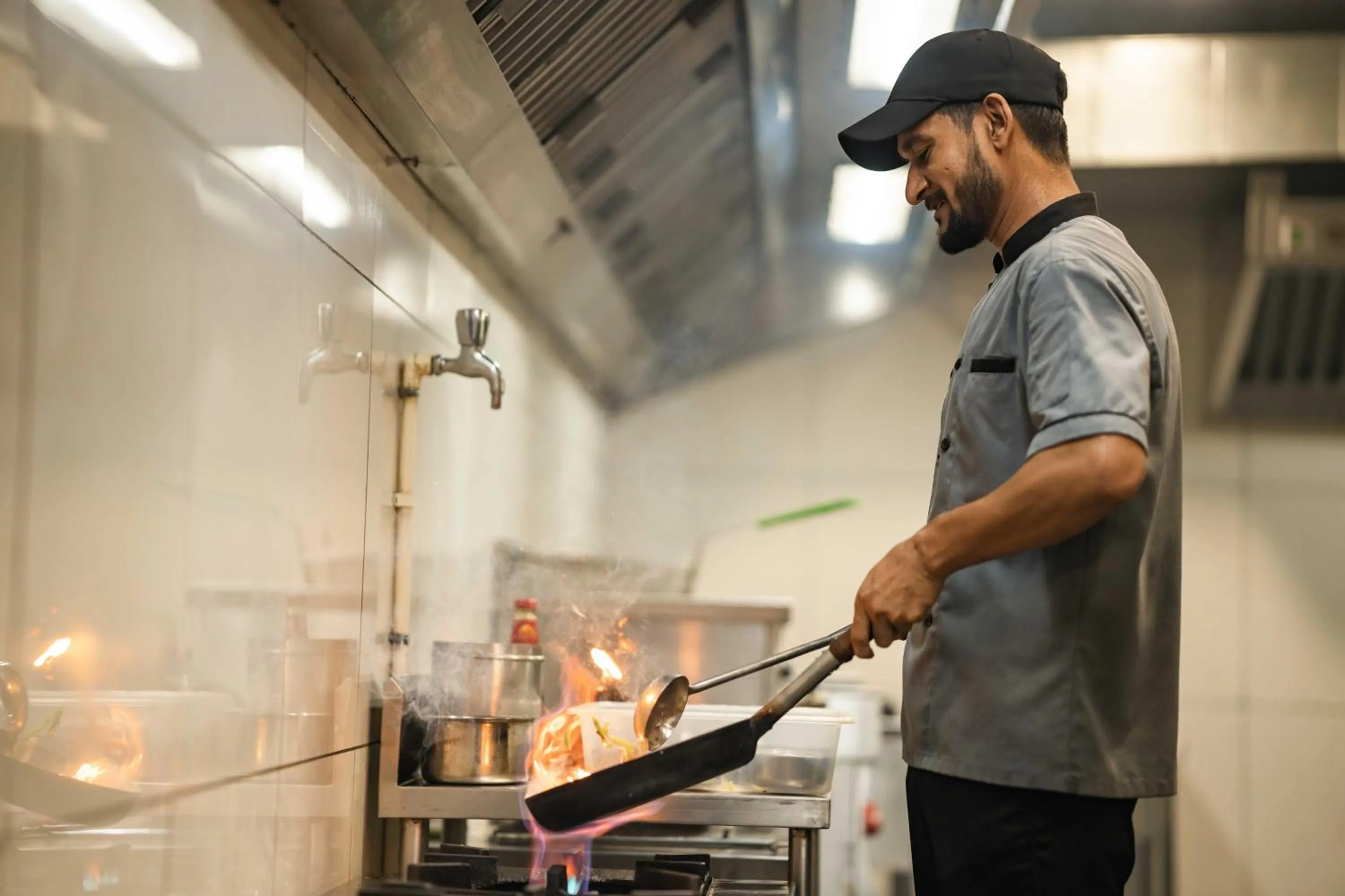 Kitchen or kitchenette in Zostel Gokarna