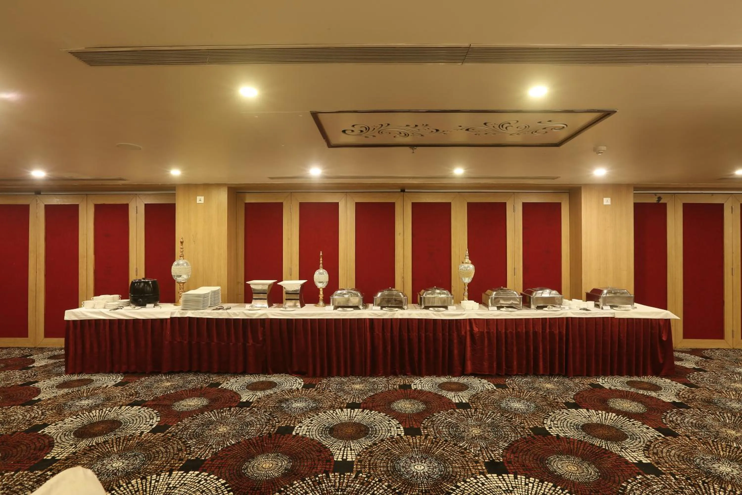 Banquet/Function facilities in Hotel Mumbai House