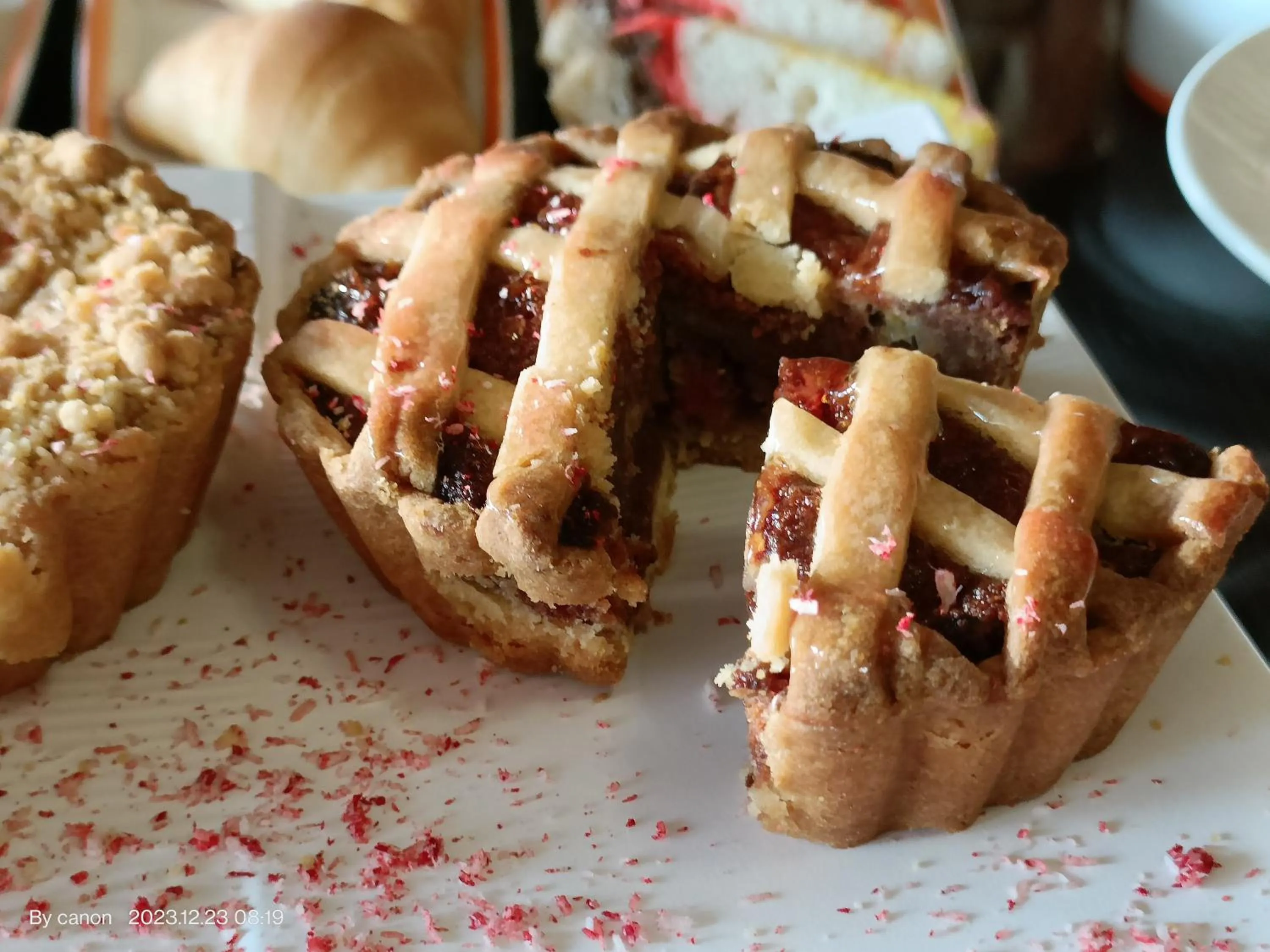 Food and drinks in Hotel Mumbai House