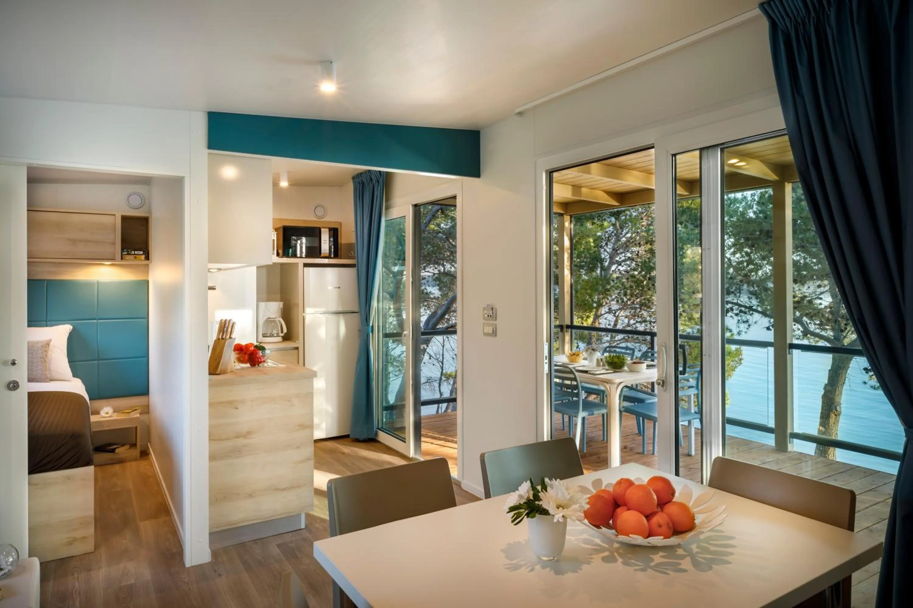 Kitchen or kitchenette in Mobilhome Victoria Camping Lanterna