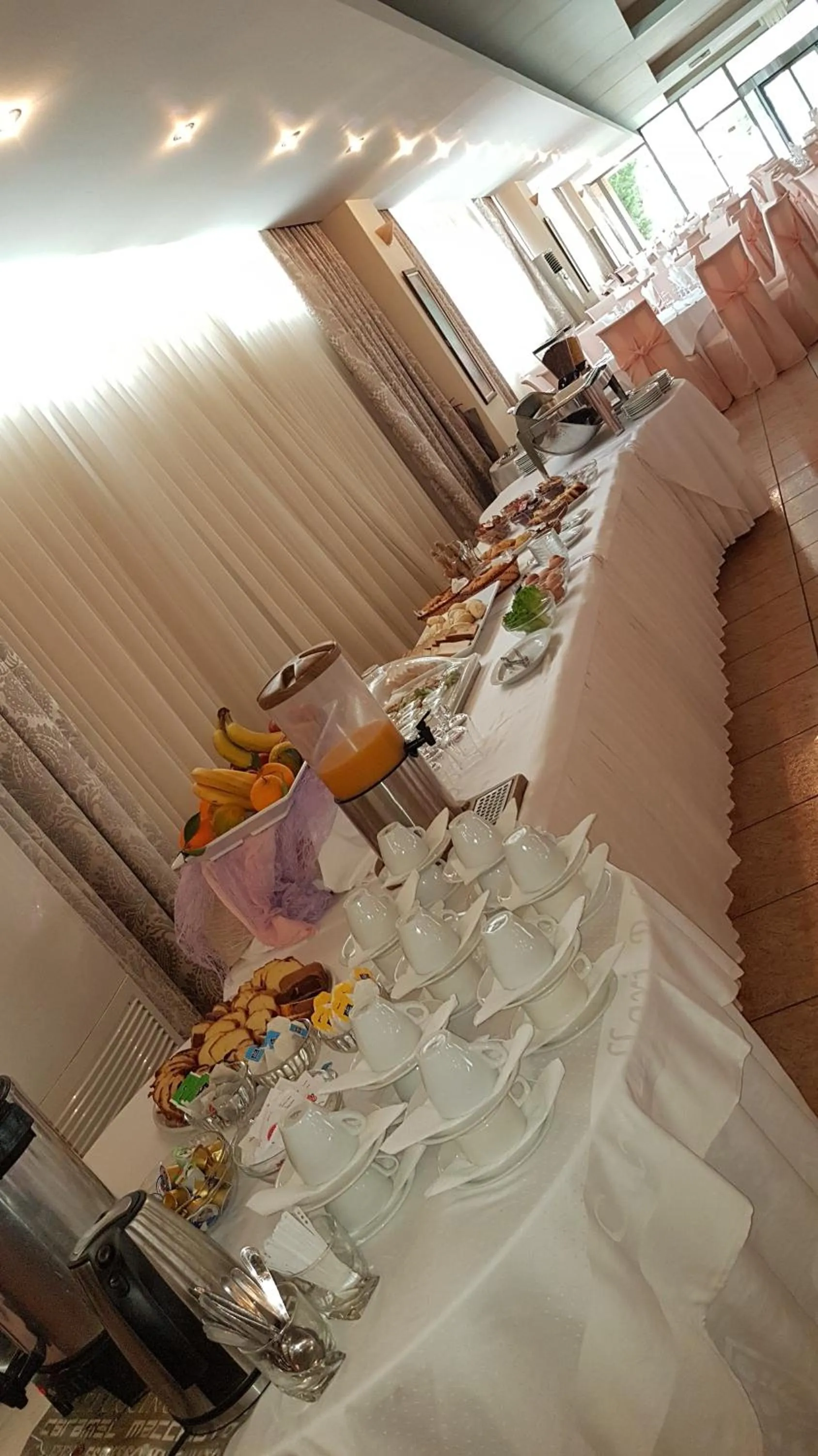 Breakfast in Cavallari Palace Hotel Suites