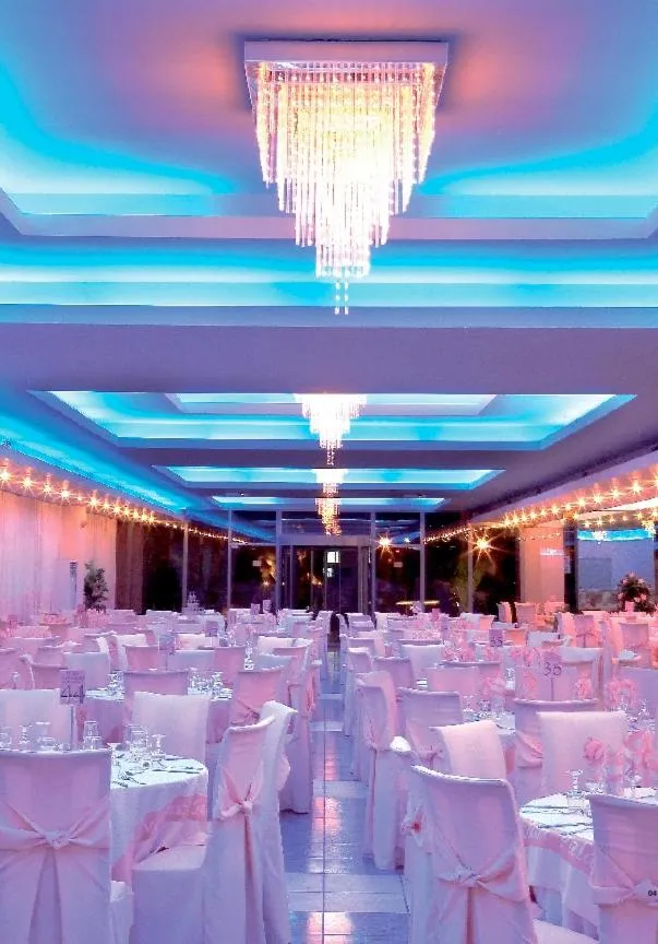 Restaurant/places to eat in Cavallari Palace Hotel Suites