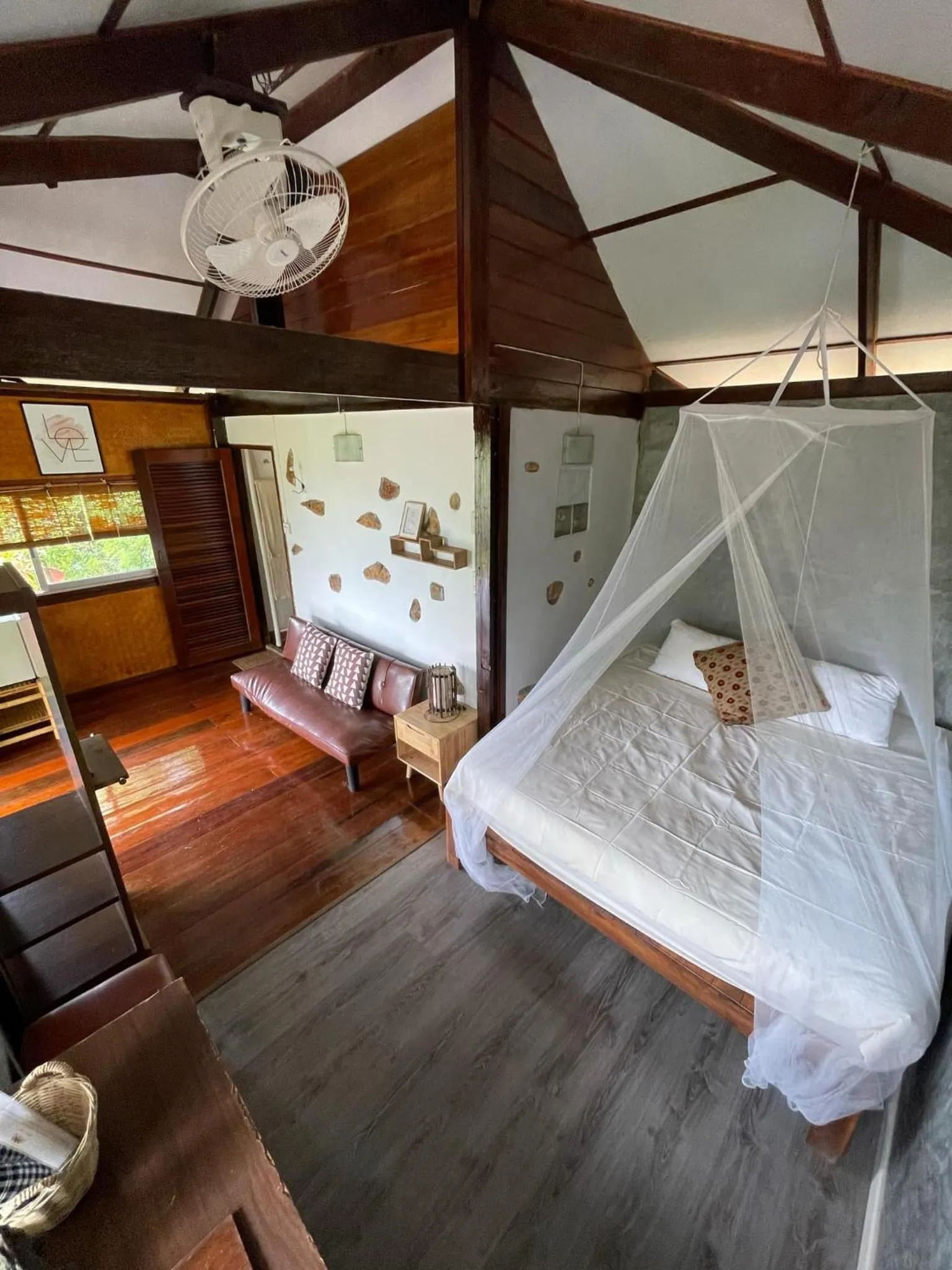 Bedroom, Bed in Oon Lee Bungalows