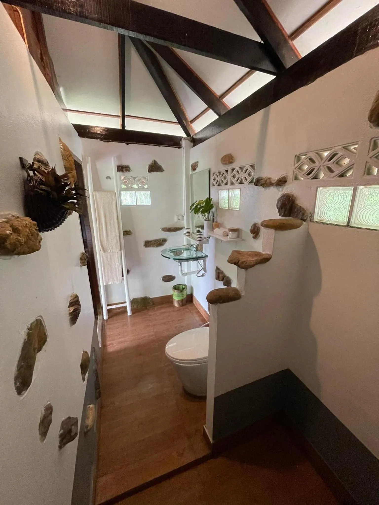 Bathroom in Oon Lee Bungalows