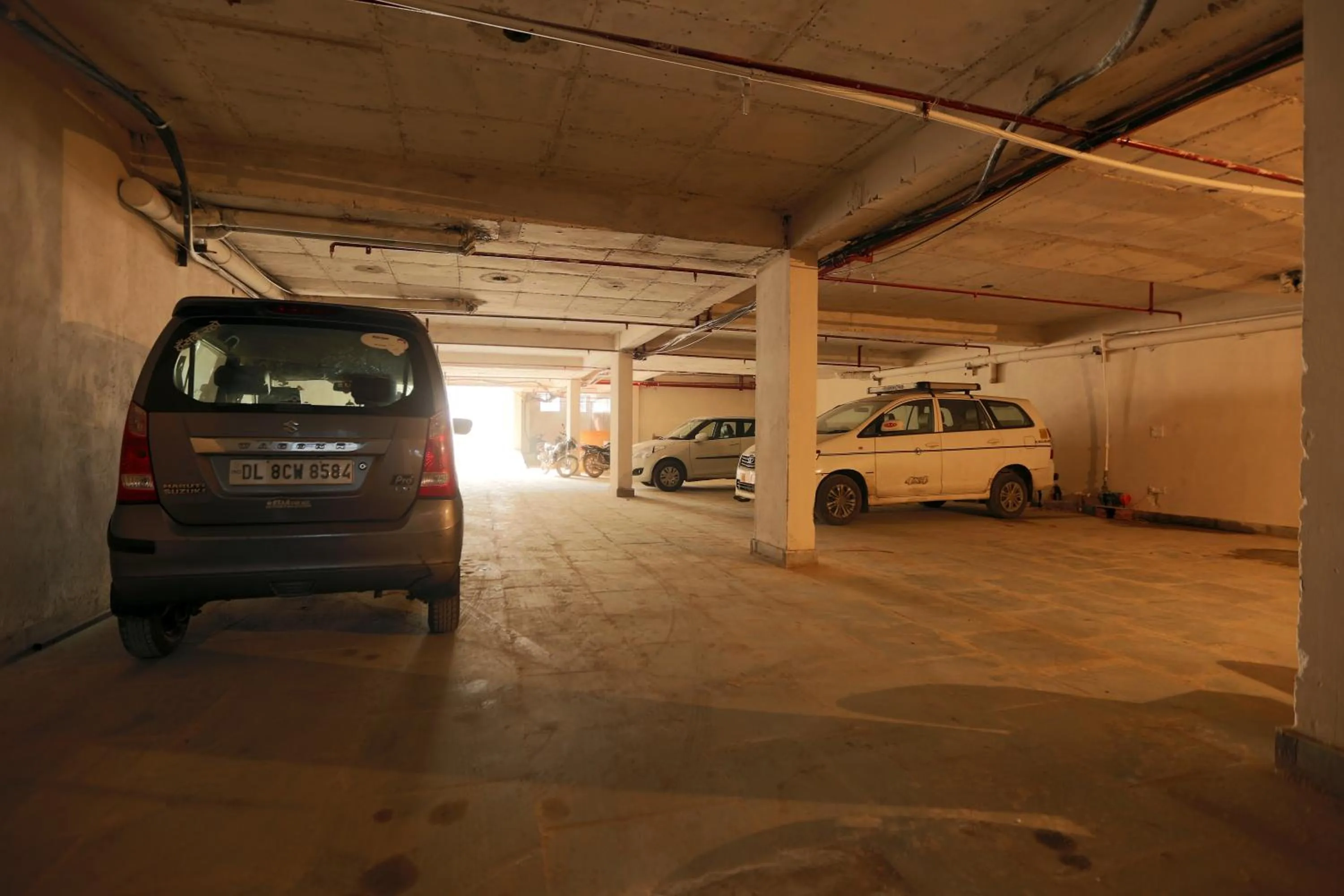 Area and facilities in Hotel Aeropath Near IGI Airport Delhi