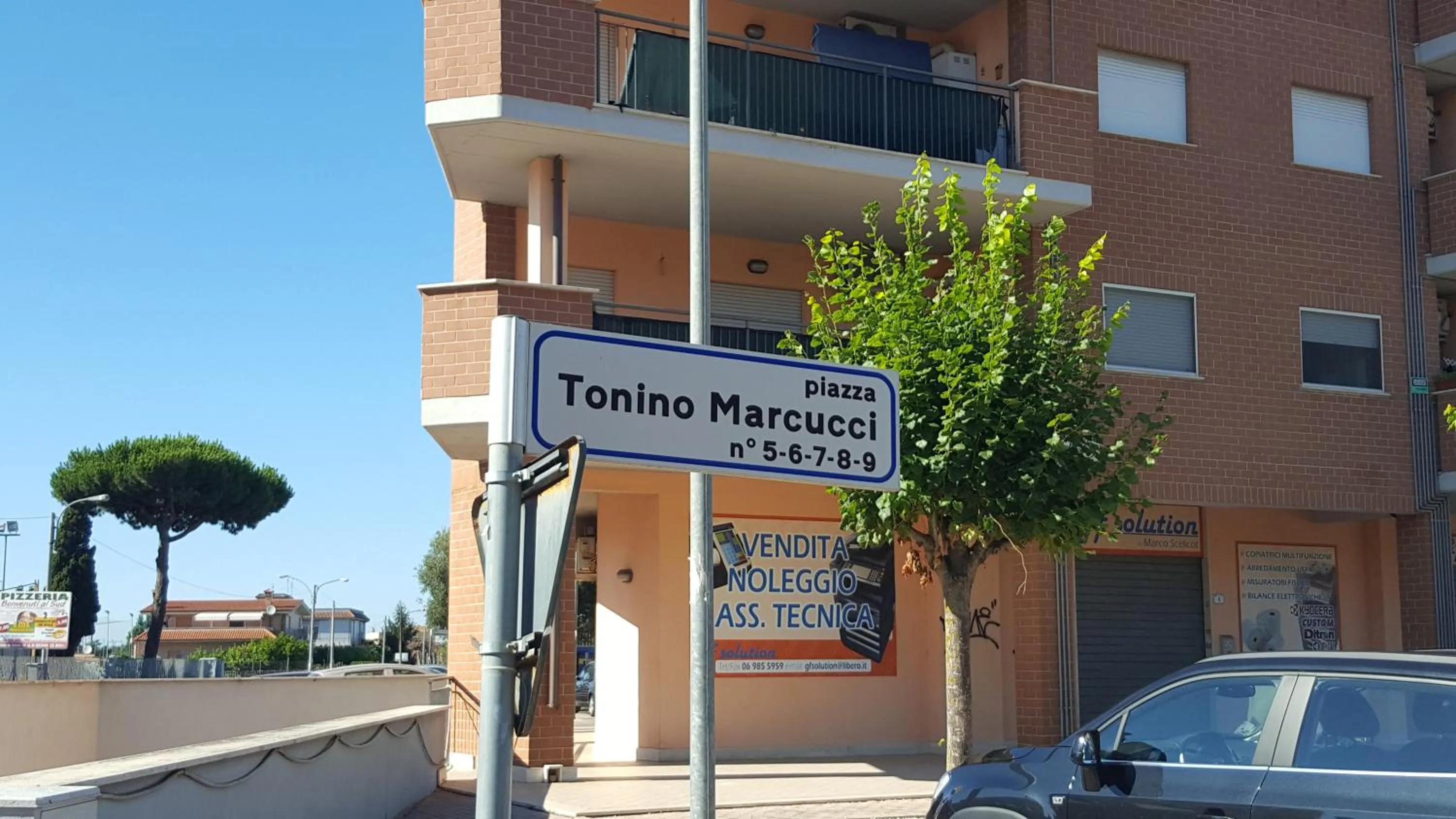 Property logo or sign in Casina Carina Carina